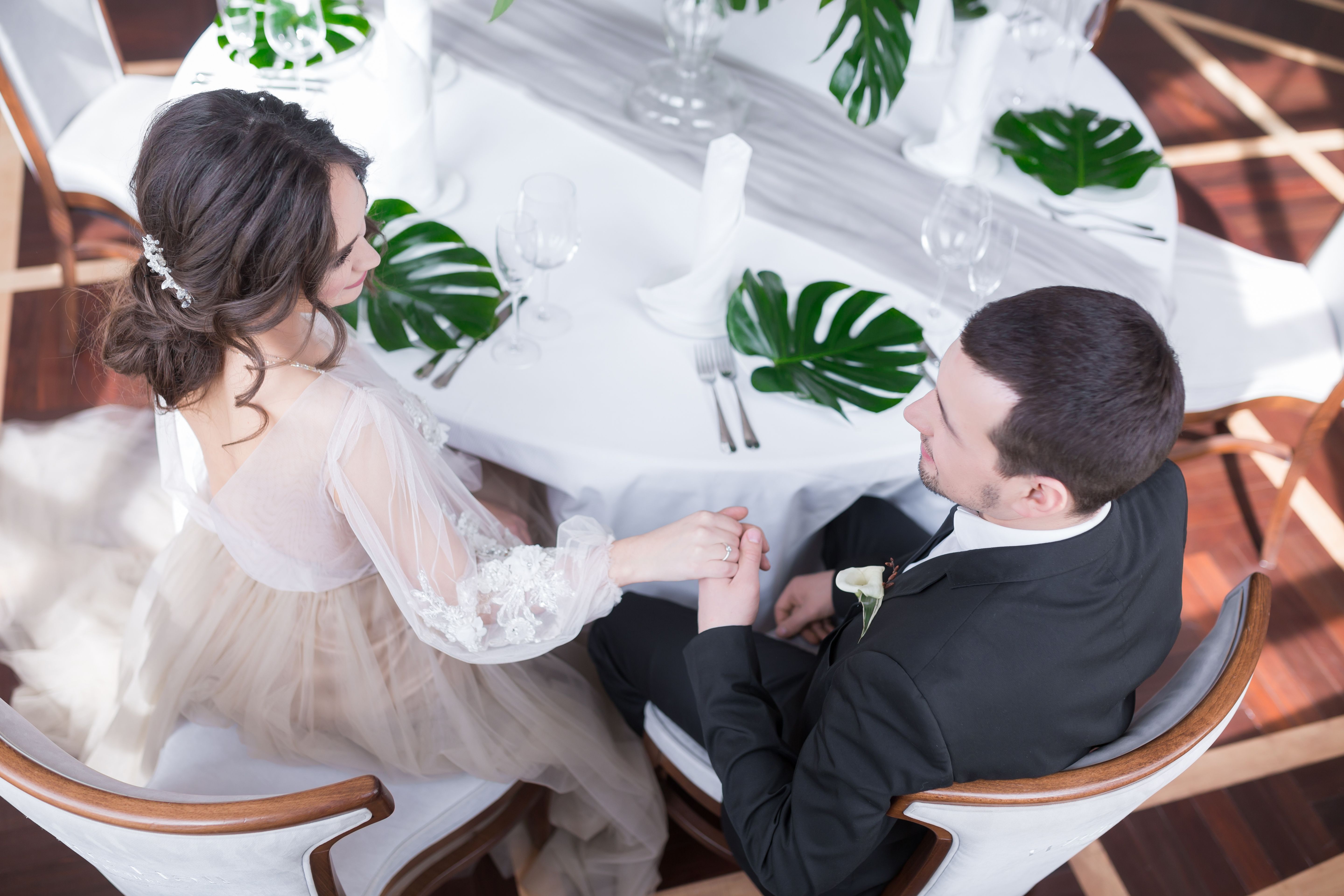 Happy,Stylish,Bradi,And,Groom,Celebrating,Wedding,Event,In,The