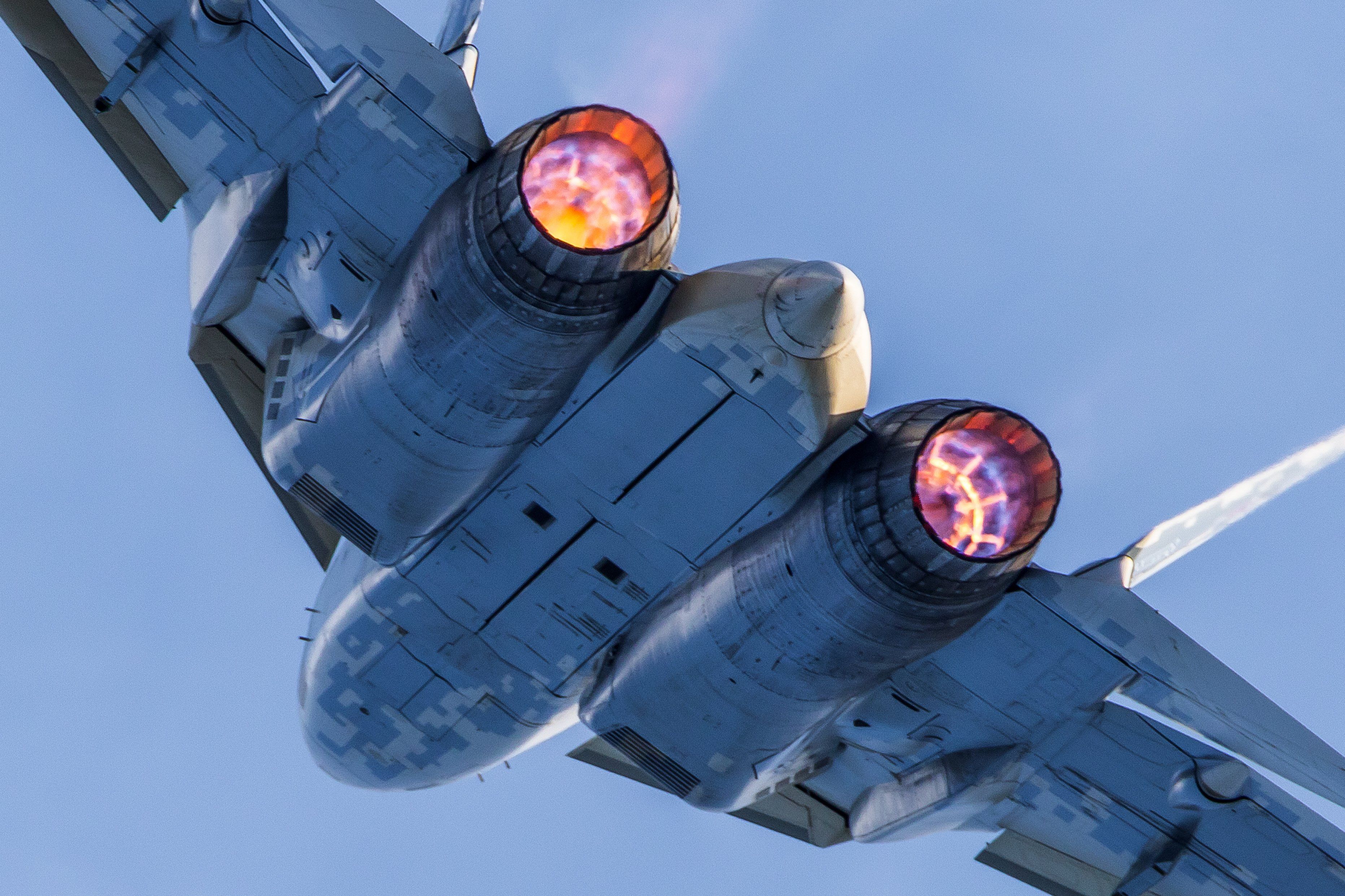 Su-47