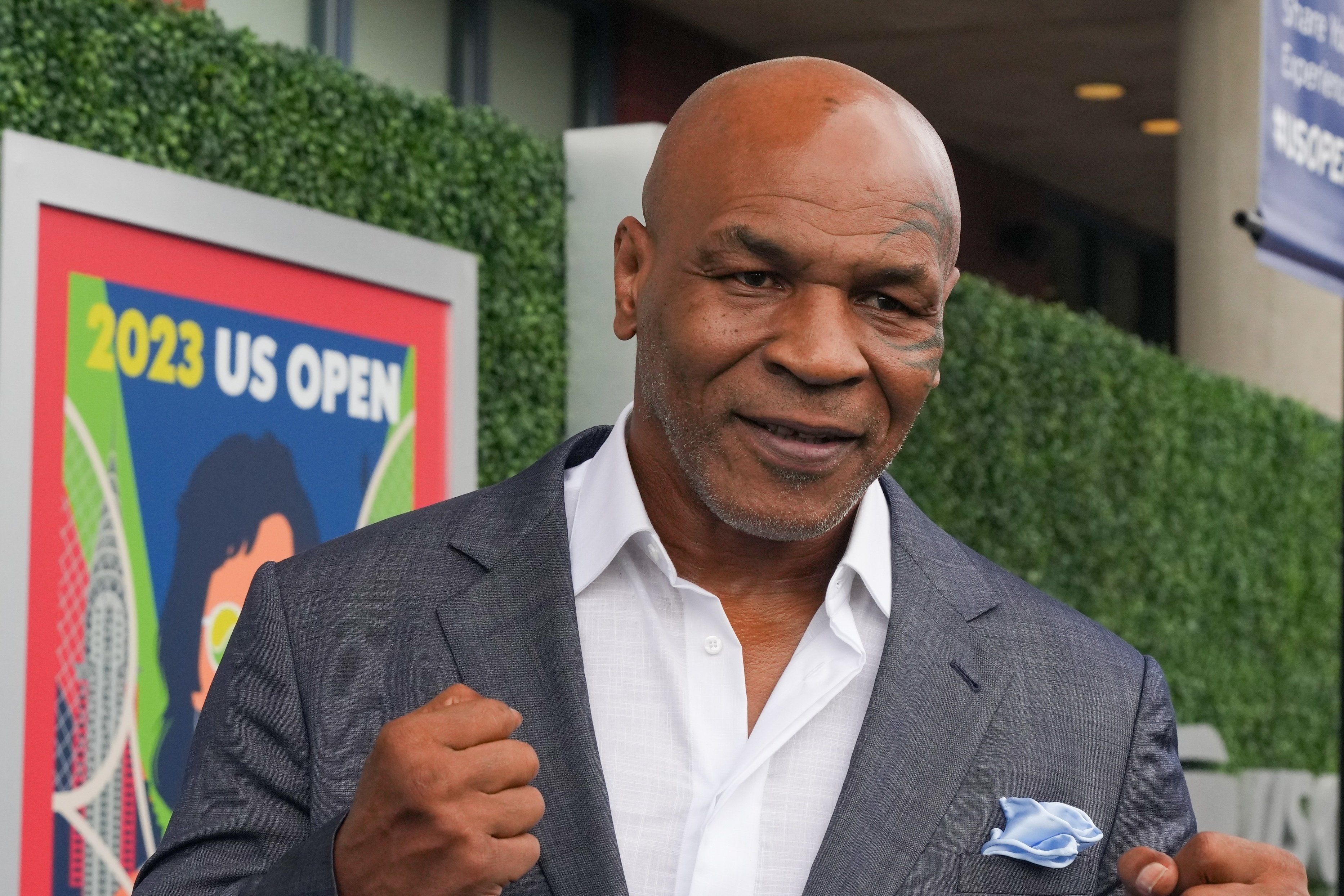 New,York,-,August,28,,2023:,Former,Boxing,Champion,Mike