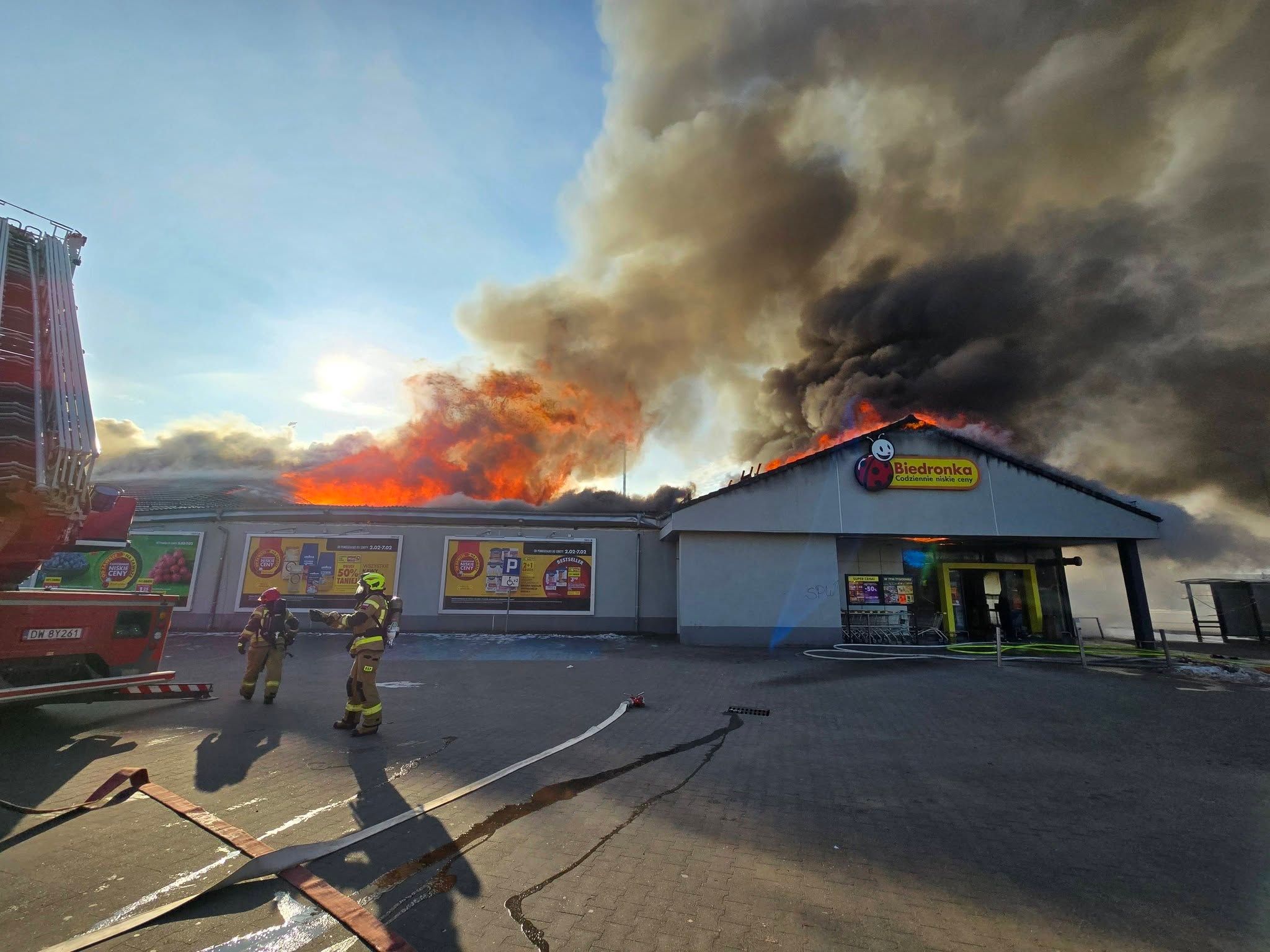 Pożar Biedronki w Polkowicach, 2026 r. (fot. 112 Polkowice)