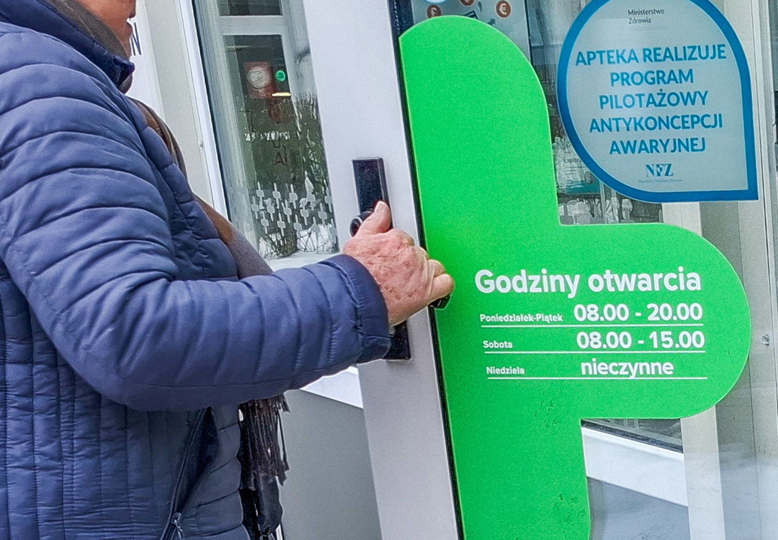 Na rynku w Polsce pojawiły się nielegalne podróbki leków psychotropowych. (fot. Piotr Kamionka/East News)