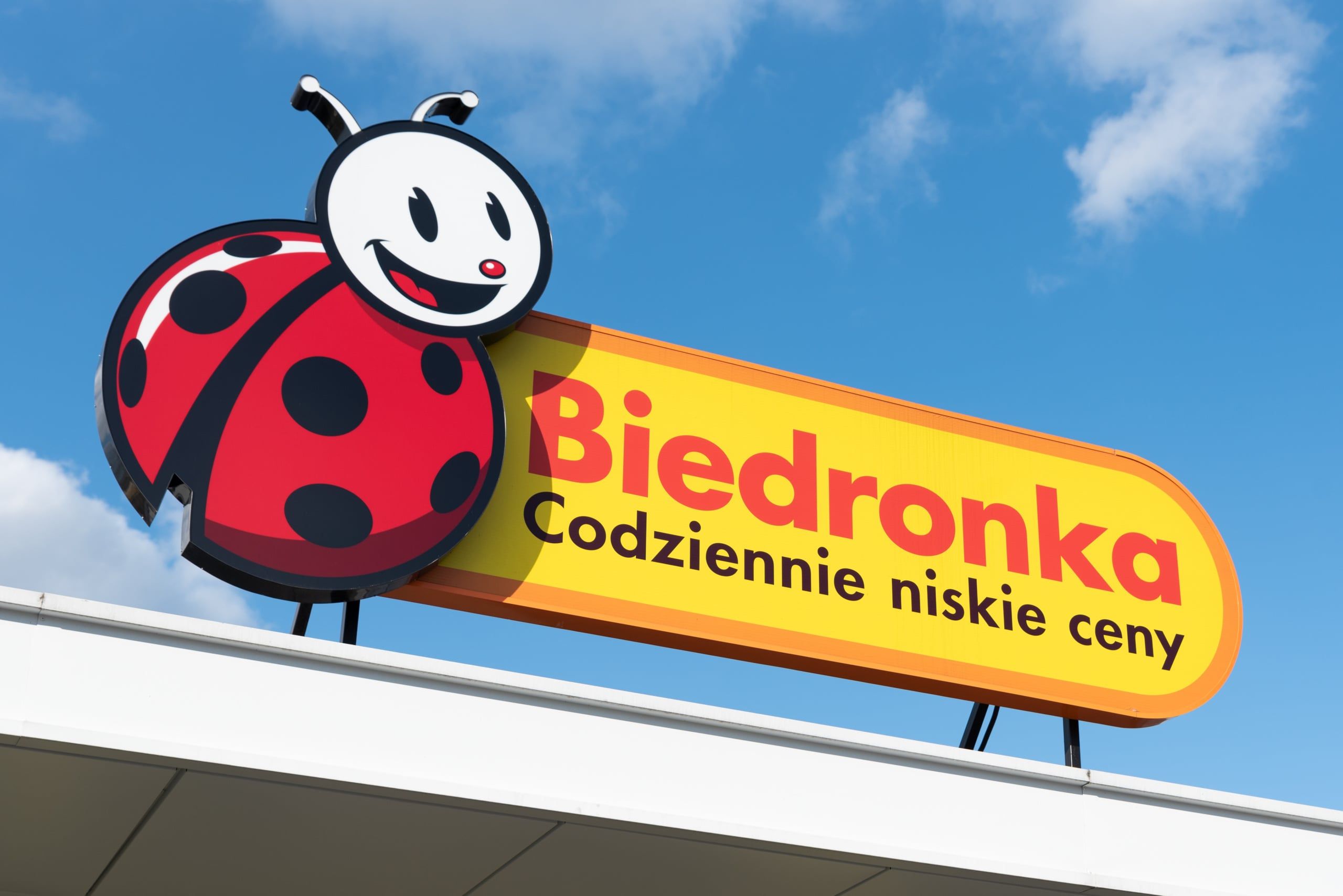 Nowe zasady w Biedronce dotyczą przedsiębiorców. Shutterstock/Proxima Studio