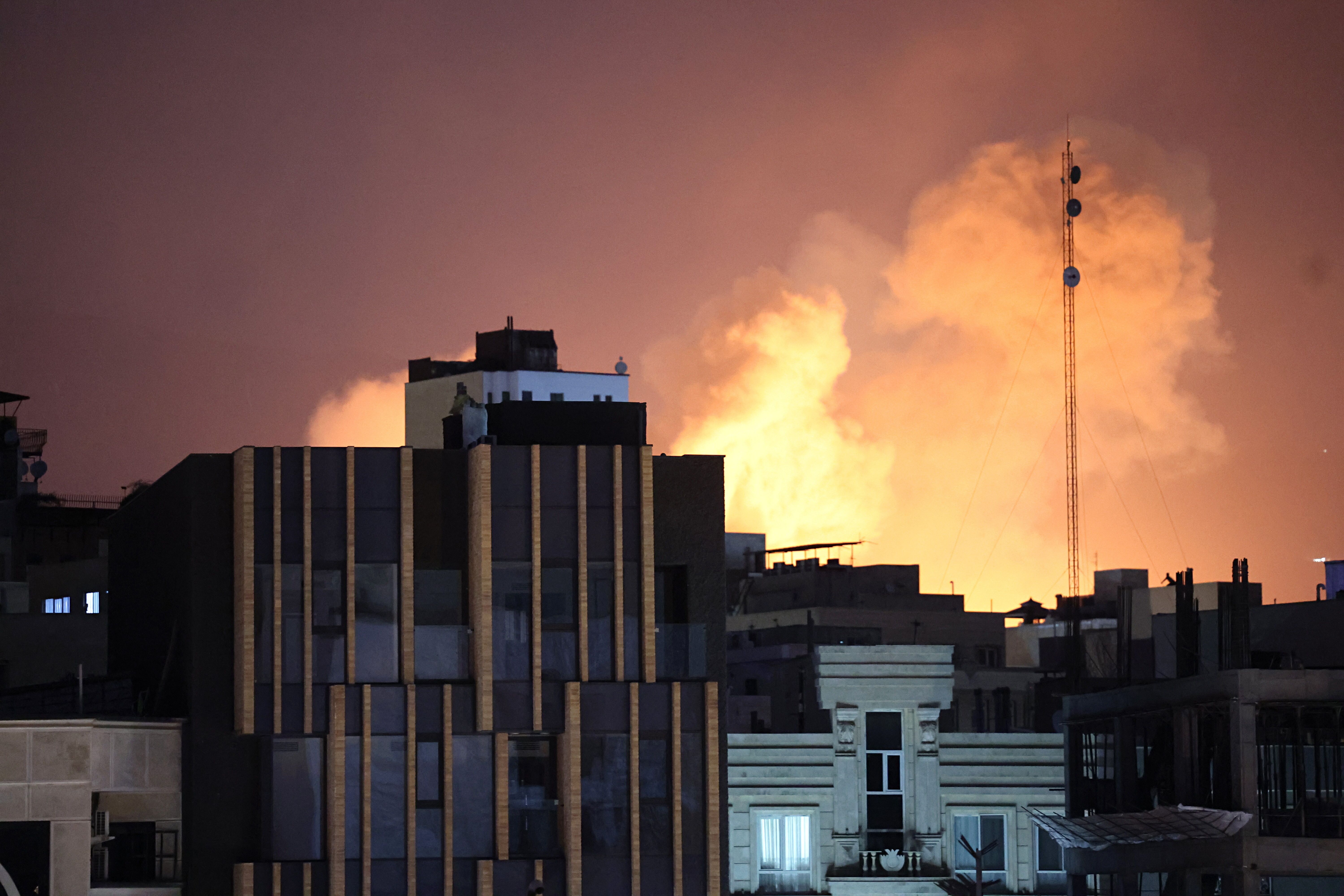 Atak na Iran