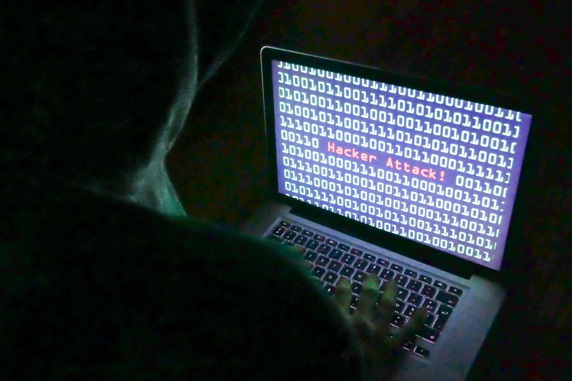 Cyberprzestępca