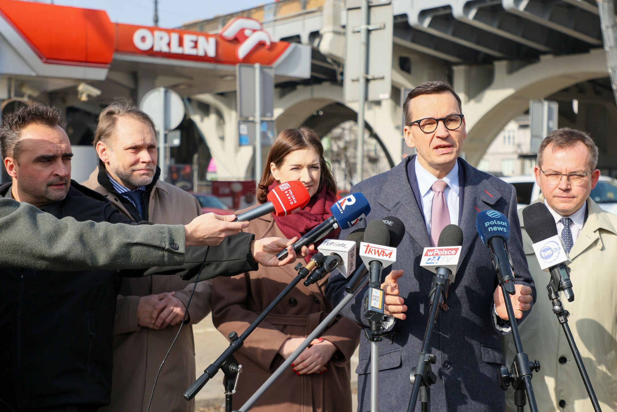 Konferencja Mateusza Morawieckiego na stacji Orlen