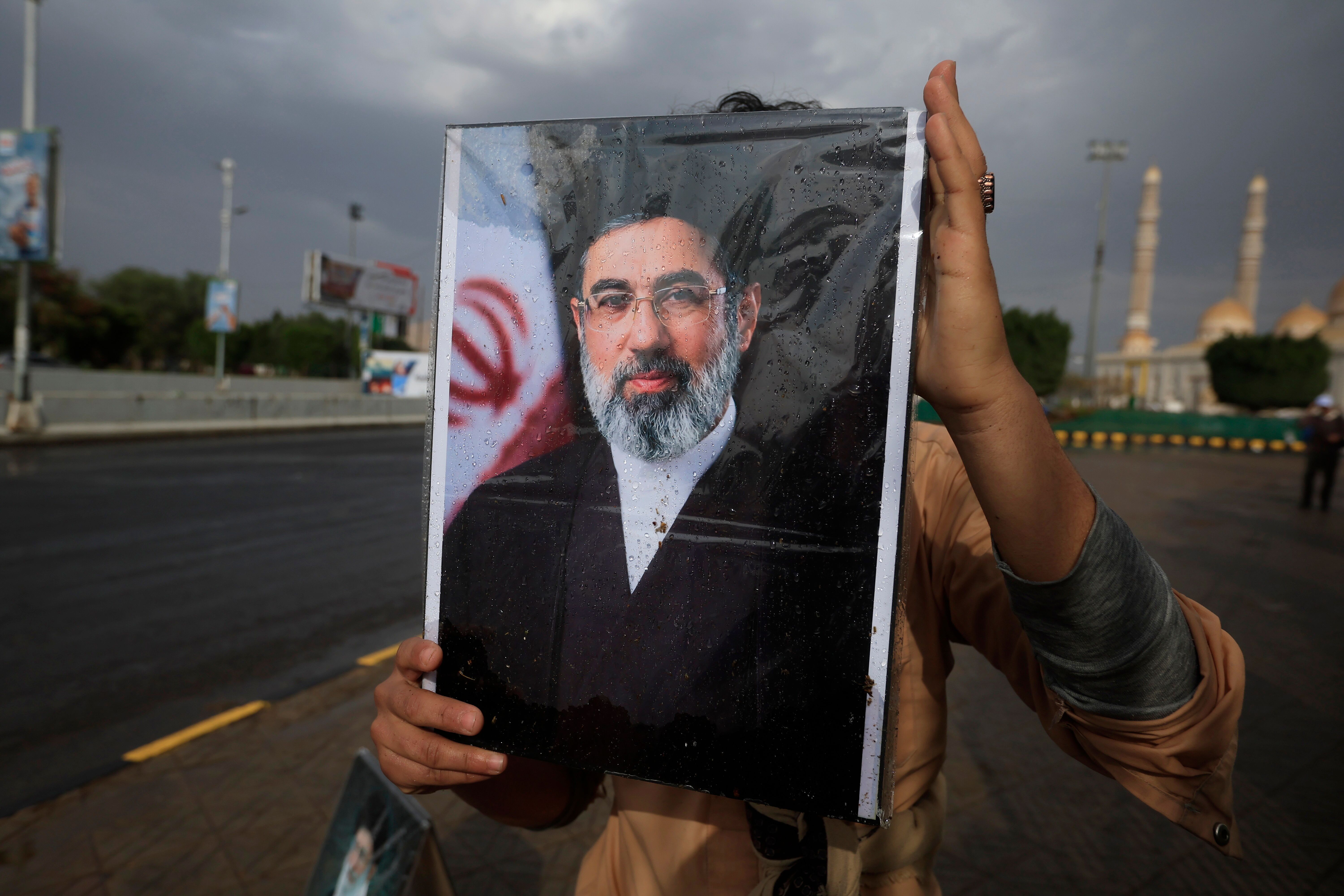 Portraits of Iranian leaders in Sana'a amid US-Israel-Iran conflict