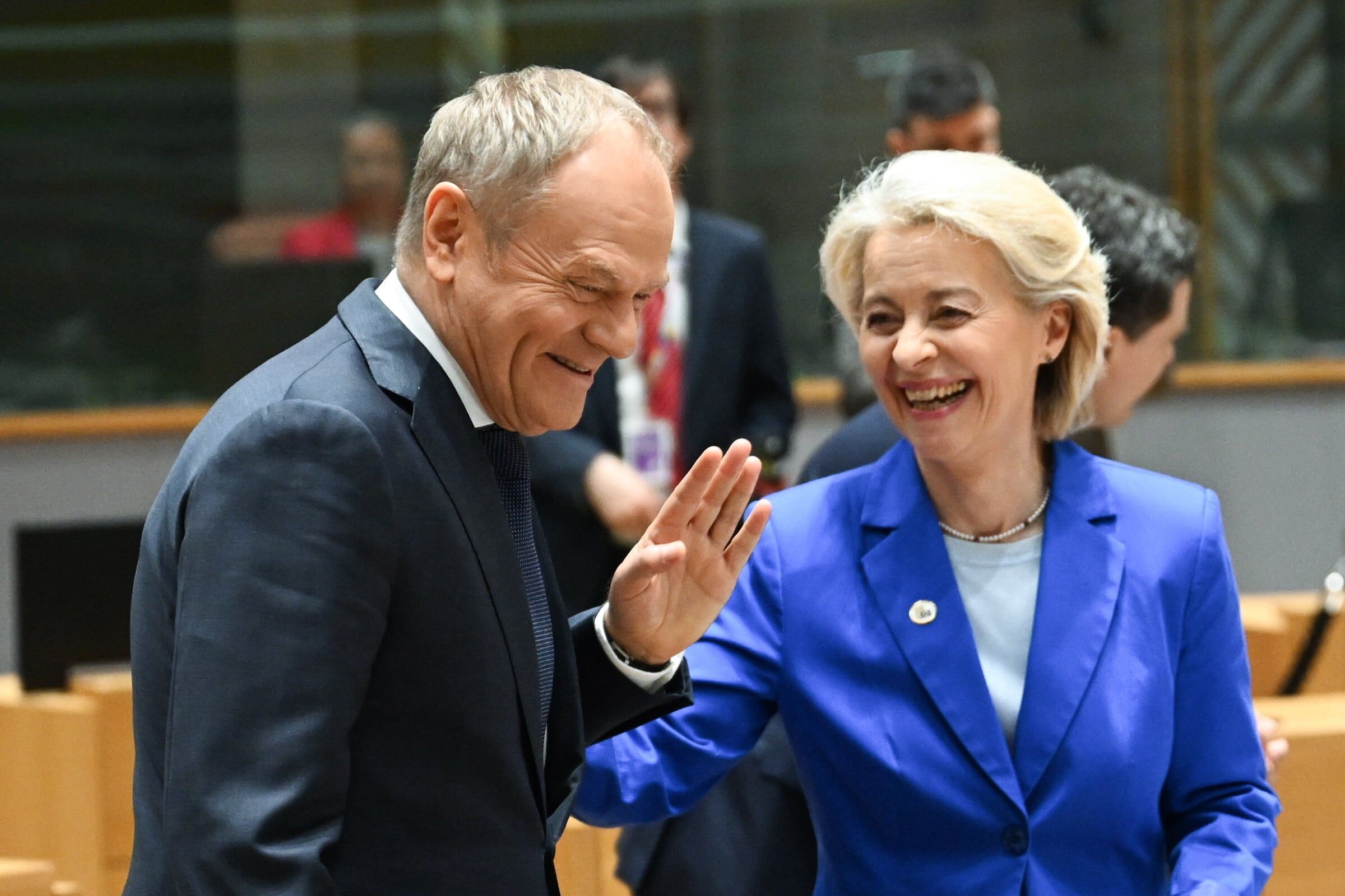 Bruksela, Belgia, 19.03.2026. Premier RP Donald Tusk i przewodnicząca Komisji Europejskiej Ursula Von der Leyen przed rozpoczęciem posiedzenia Rady Europejskiej w Brukseli.