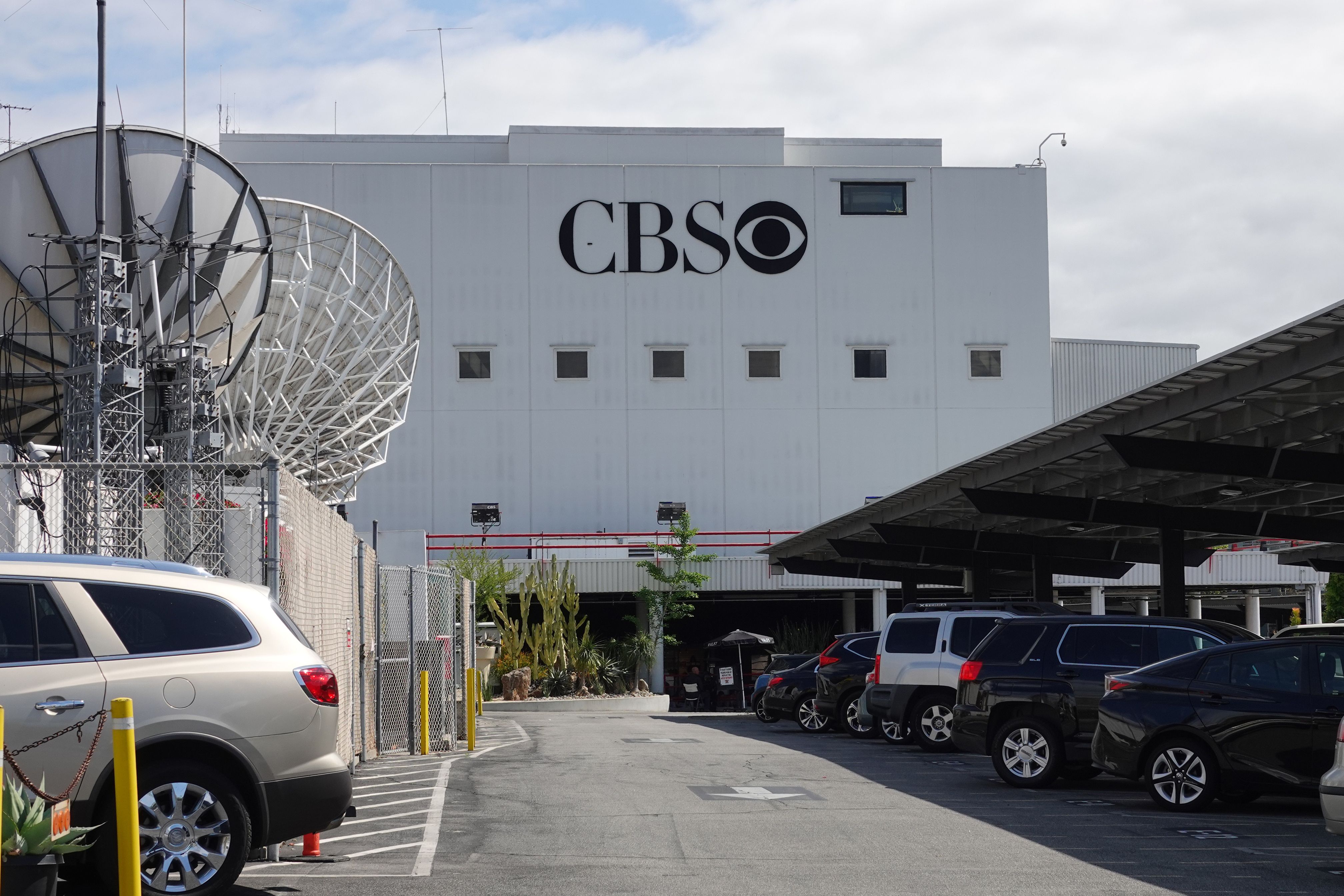 CBS, przyszły właściciel TVN, przeprowadza kolejną już falę zwolnień