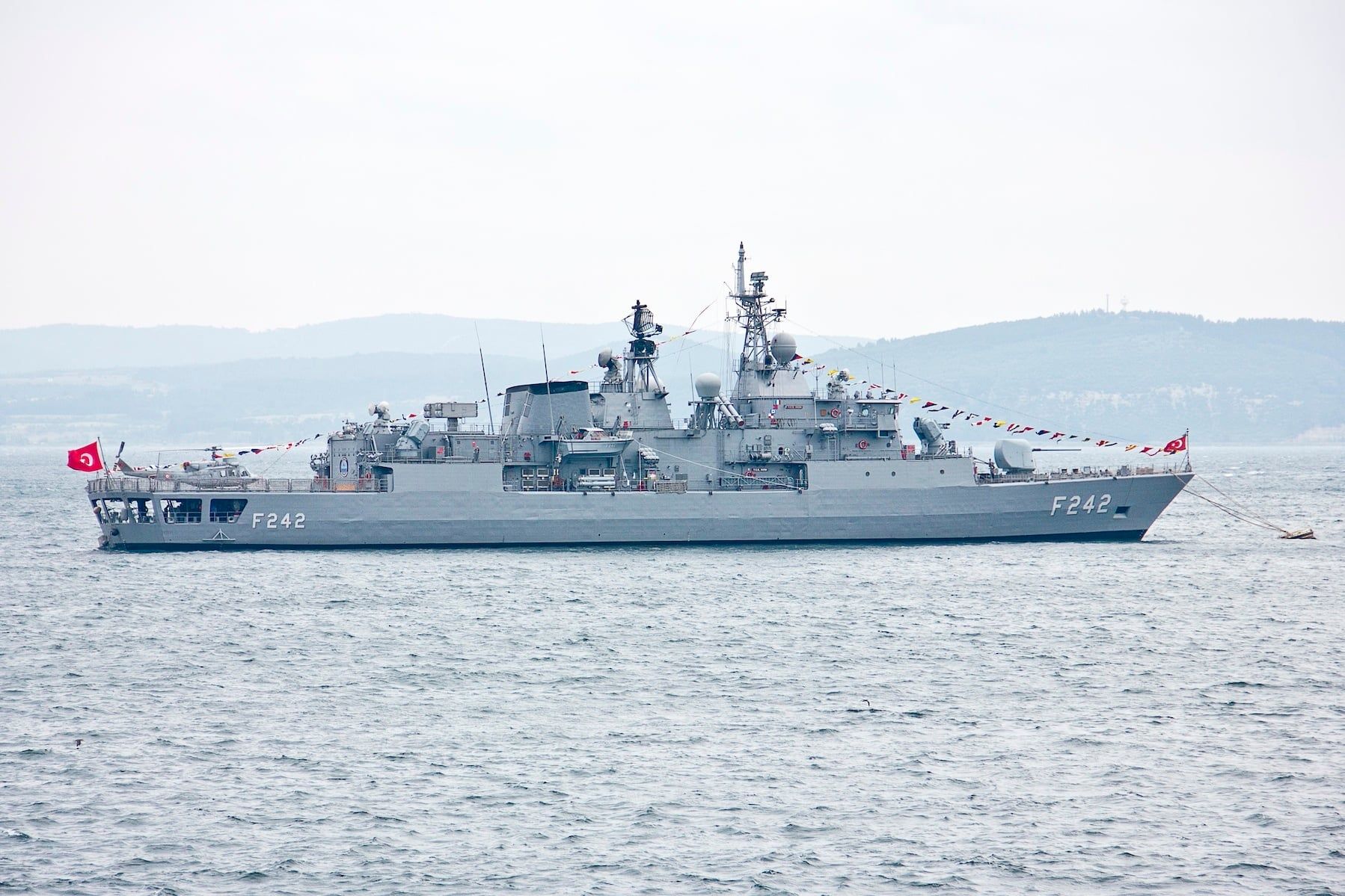 holenderska-fregata-okret-nato-1