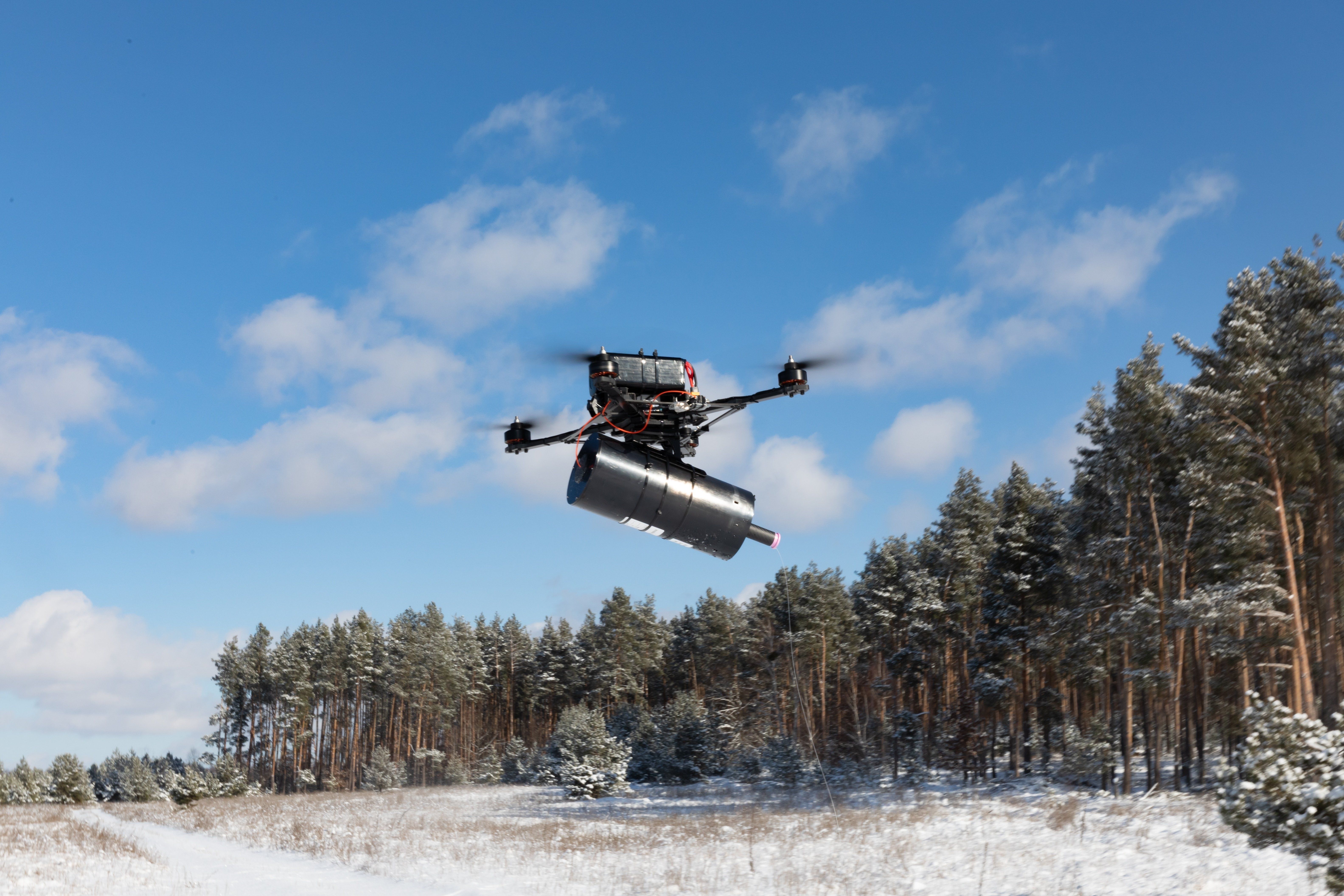 Dron FPV.