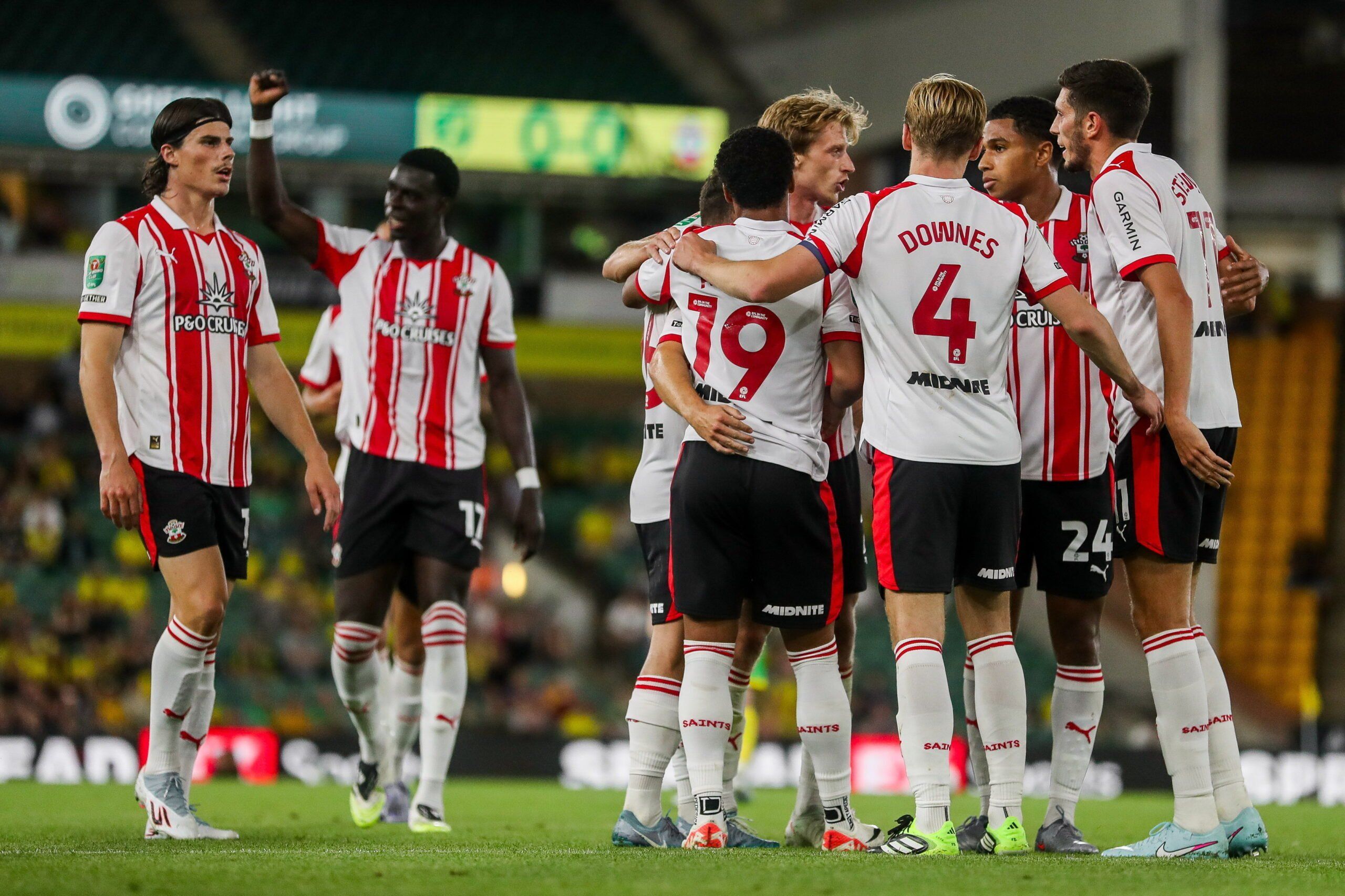 Gol w 116. minucie decyduje! Southampton melduje się w finale [WIDEO]