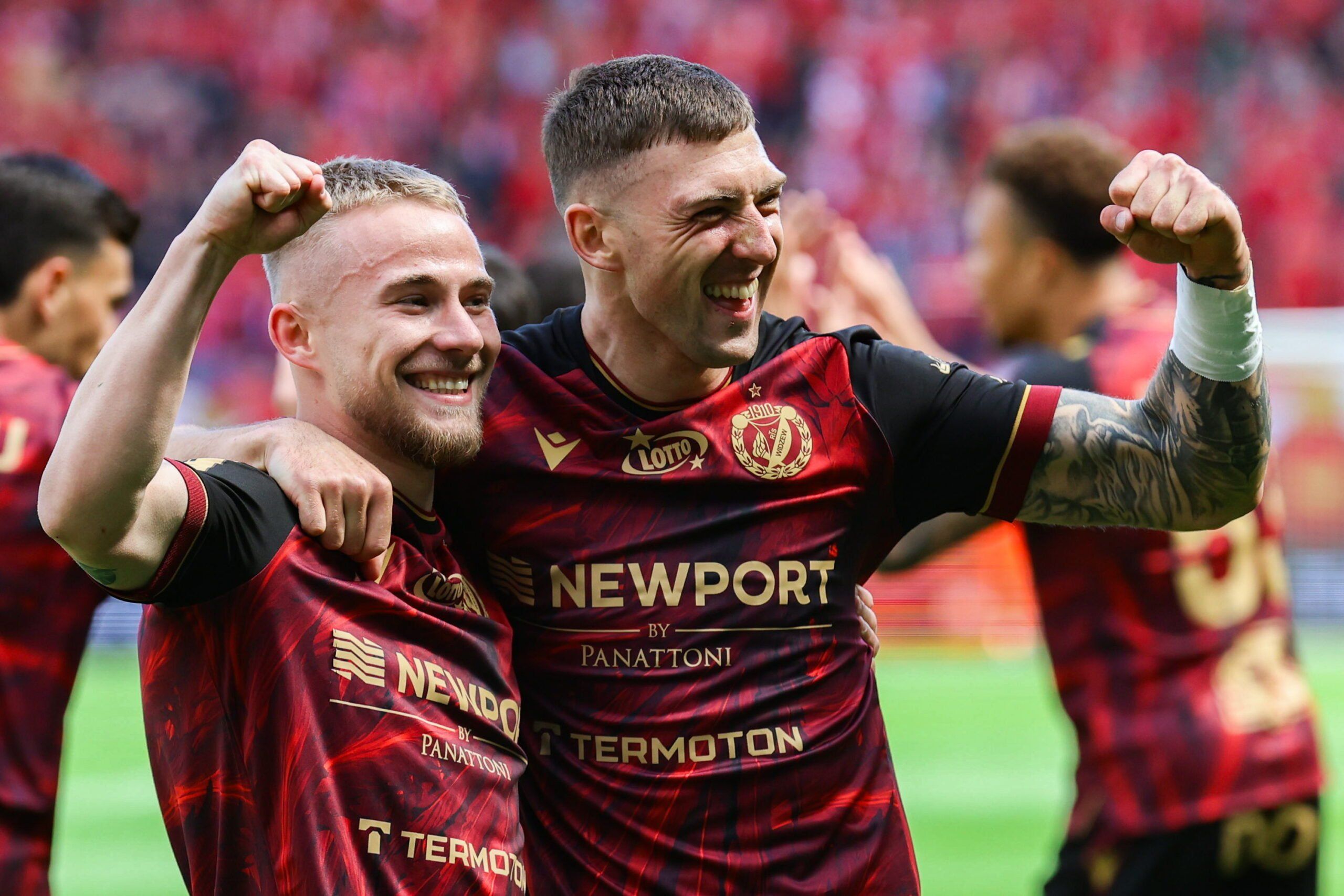 Widzew kopnął w piłkę zamiast w czoło. I już pręży muskuły!