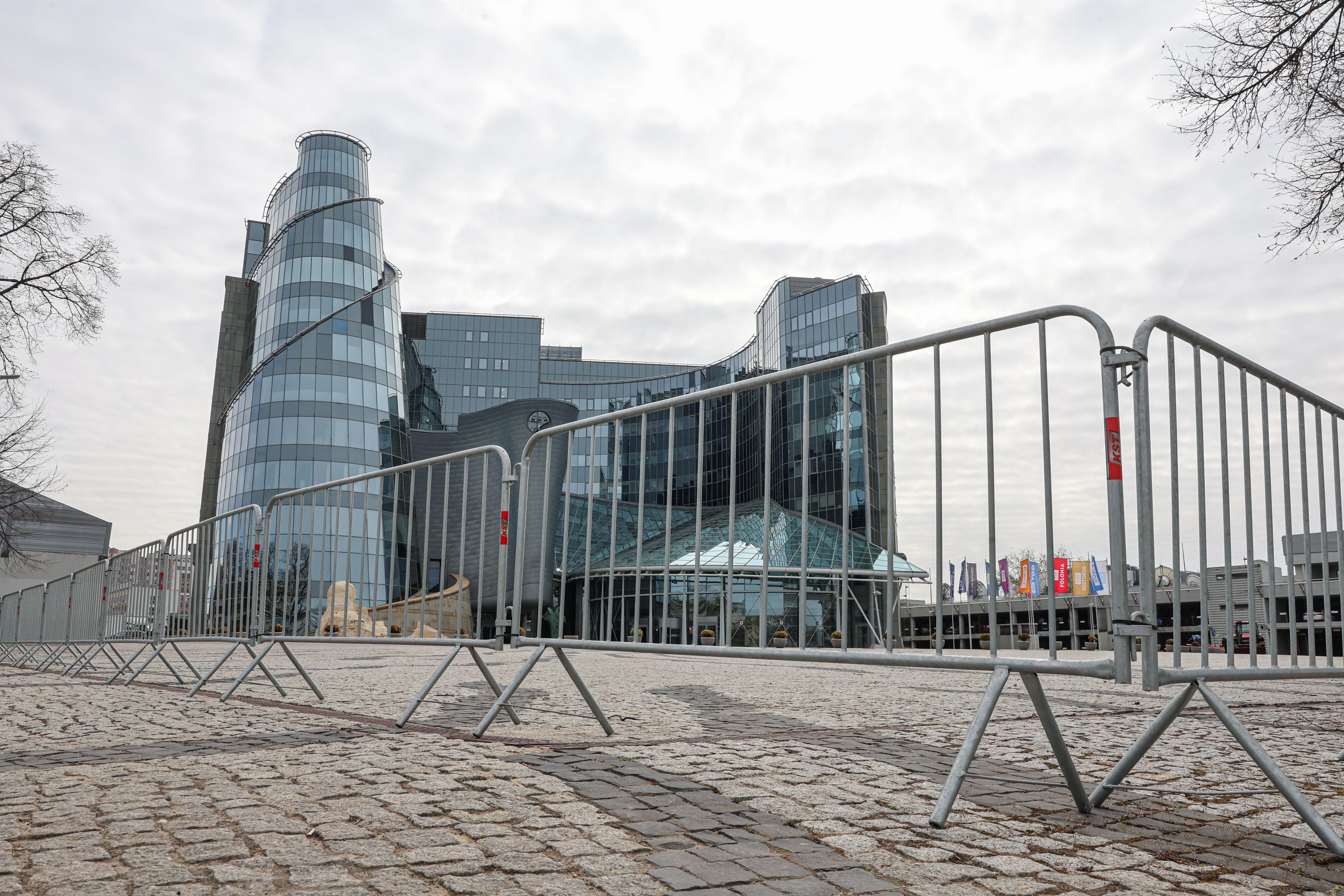 Czy Polacy są za prywatyzacją mediów publicznych? Sondaż.