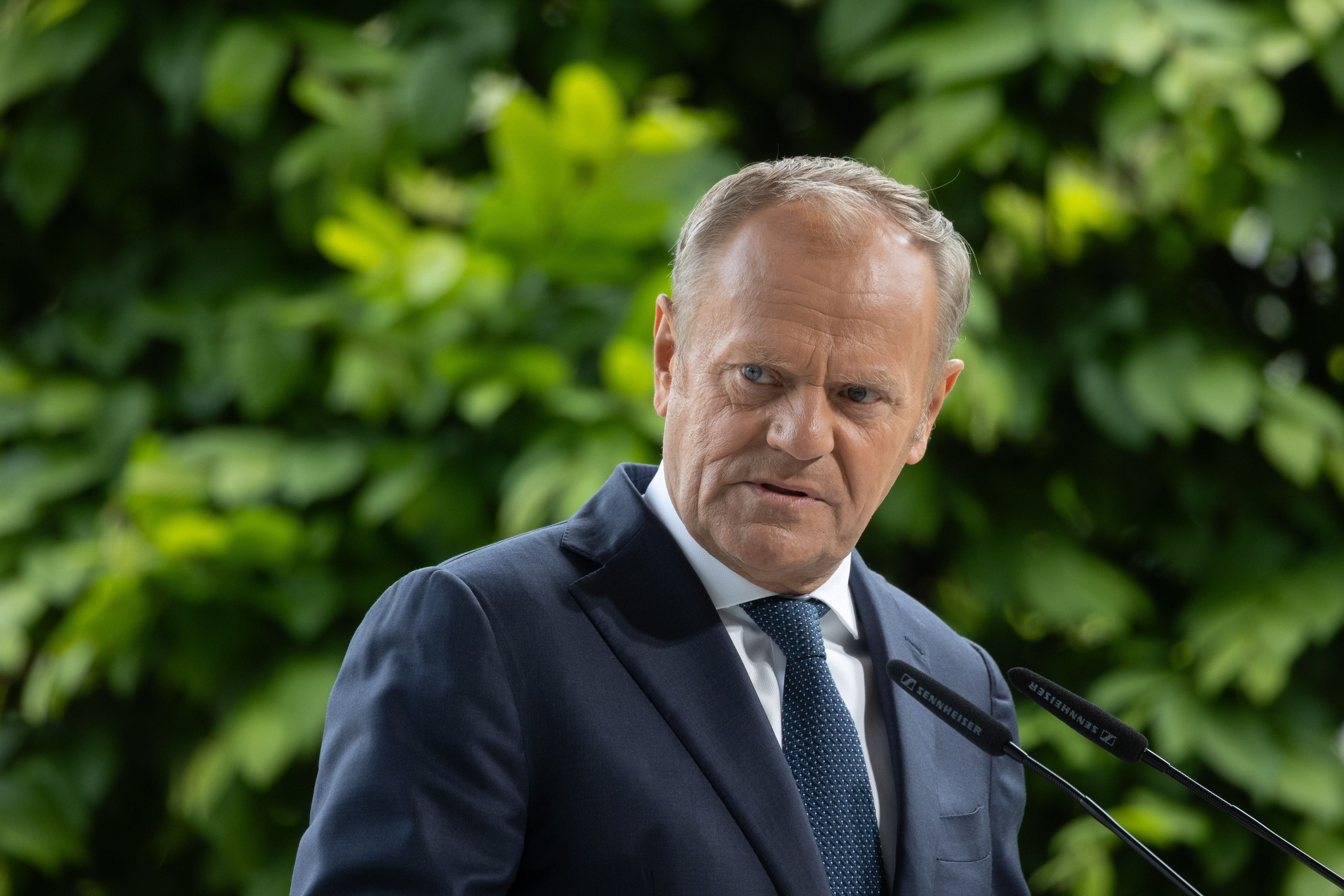 Rząd zajmuje się projektem ustawy o ubezpieczeniach zdrowotnych i emeryturach dla artystów. Na zdj. premier Donald Tusk