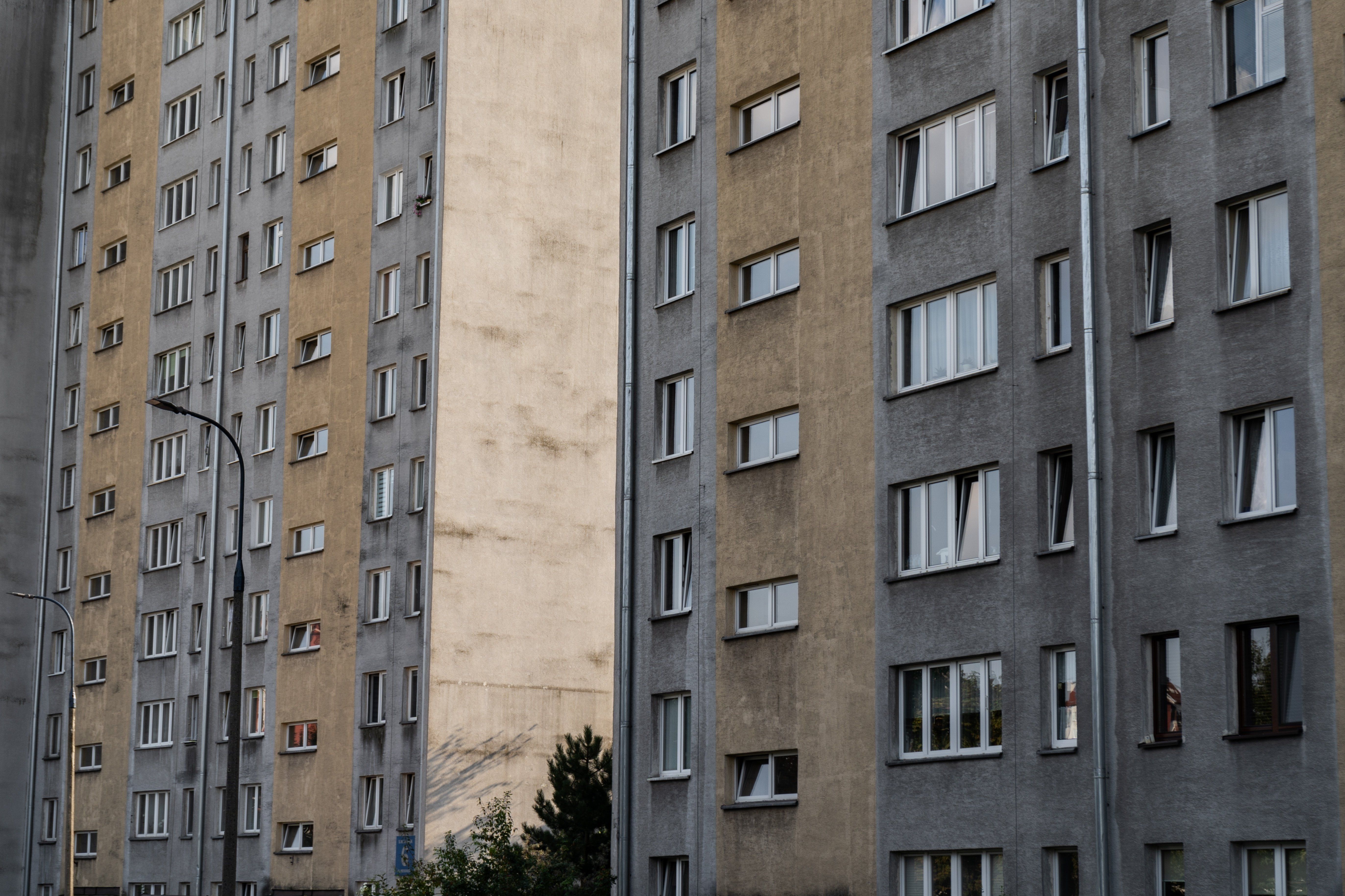 50-latka nie wychodziła z domu w Krakowie przez 20 lat. Prokuratura bada sprawę (zdj. ilustracyjne).