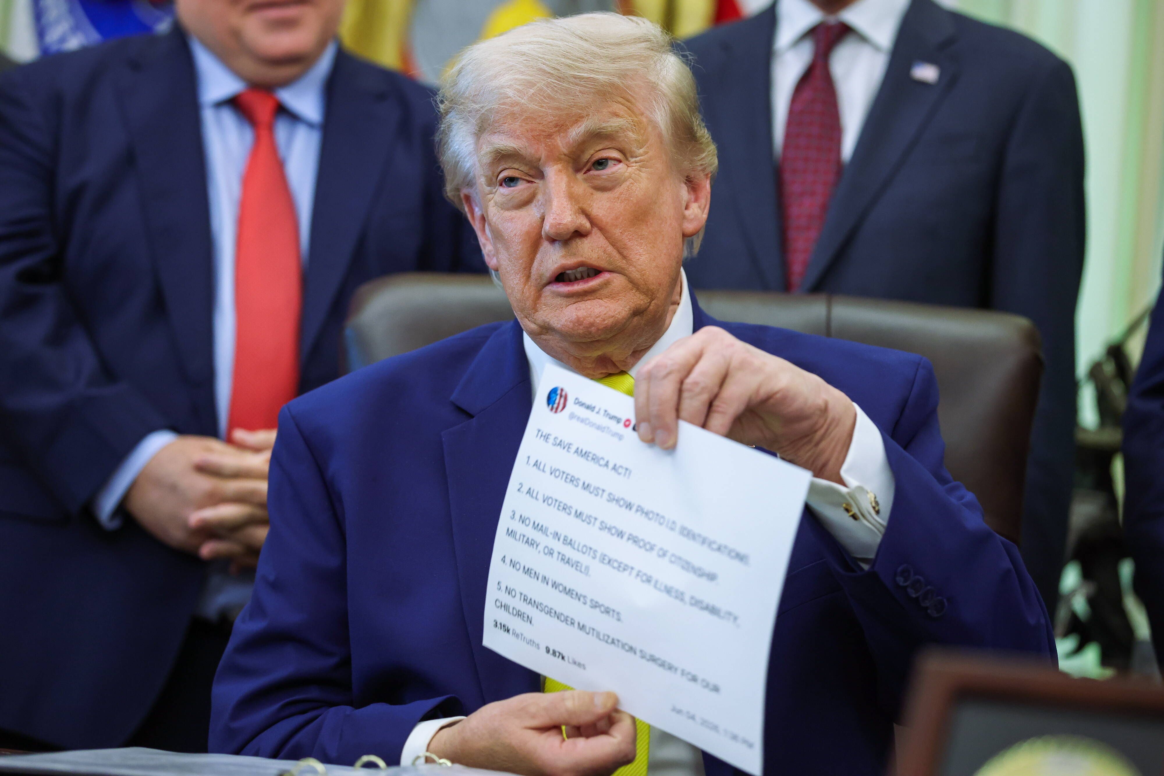 US President Donald Trump announces plan to support US coal industry