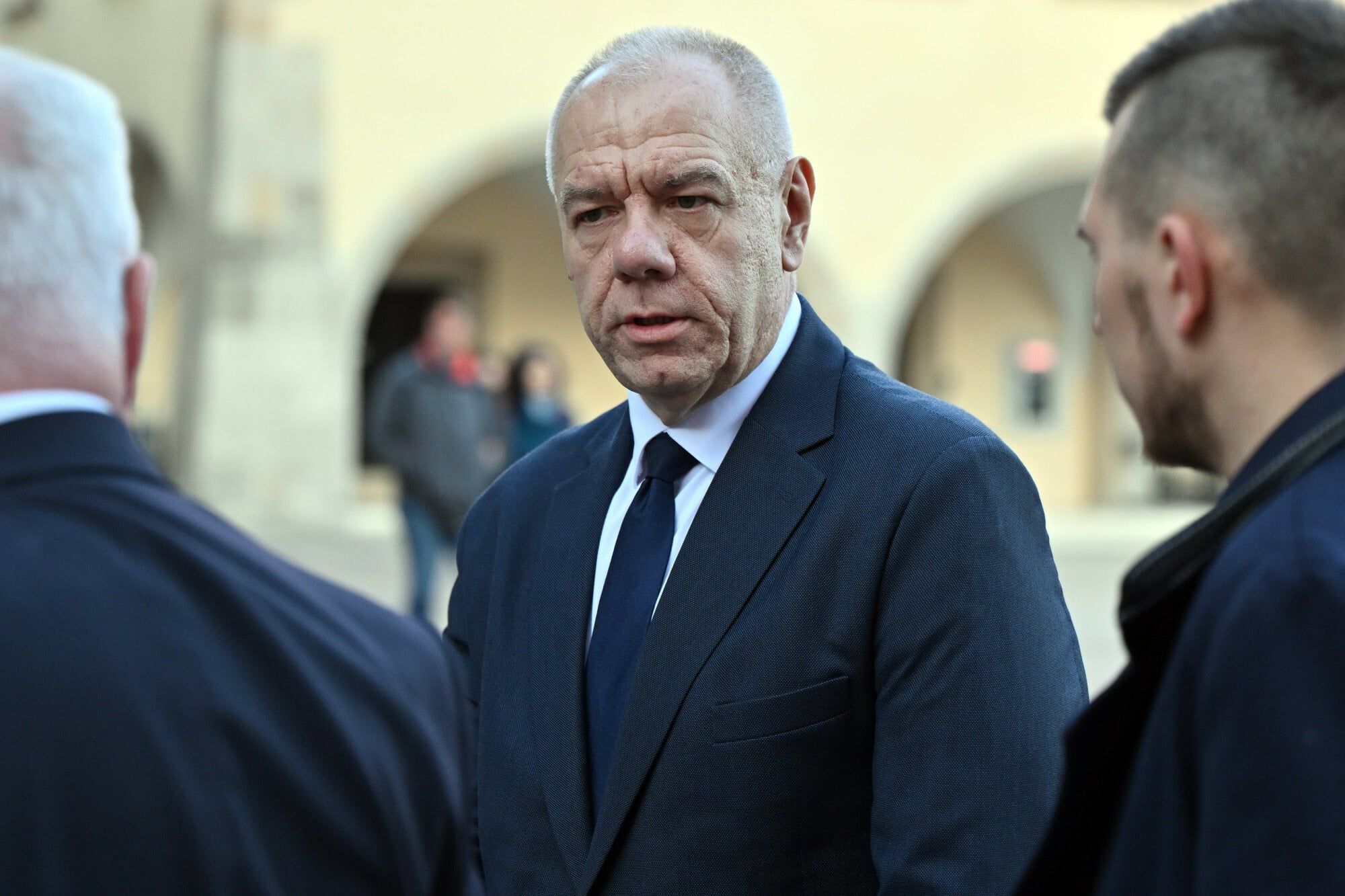 „Po Pierwsze Polska”, ale dla Czarnka. Sasin wyjaśnił, po co nowe stowarzyszenie