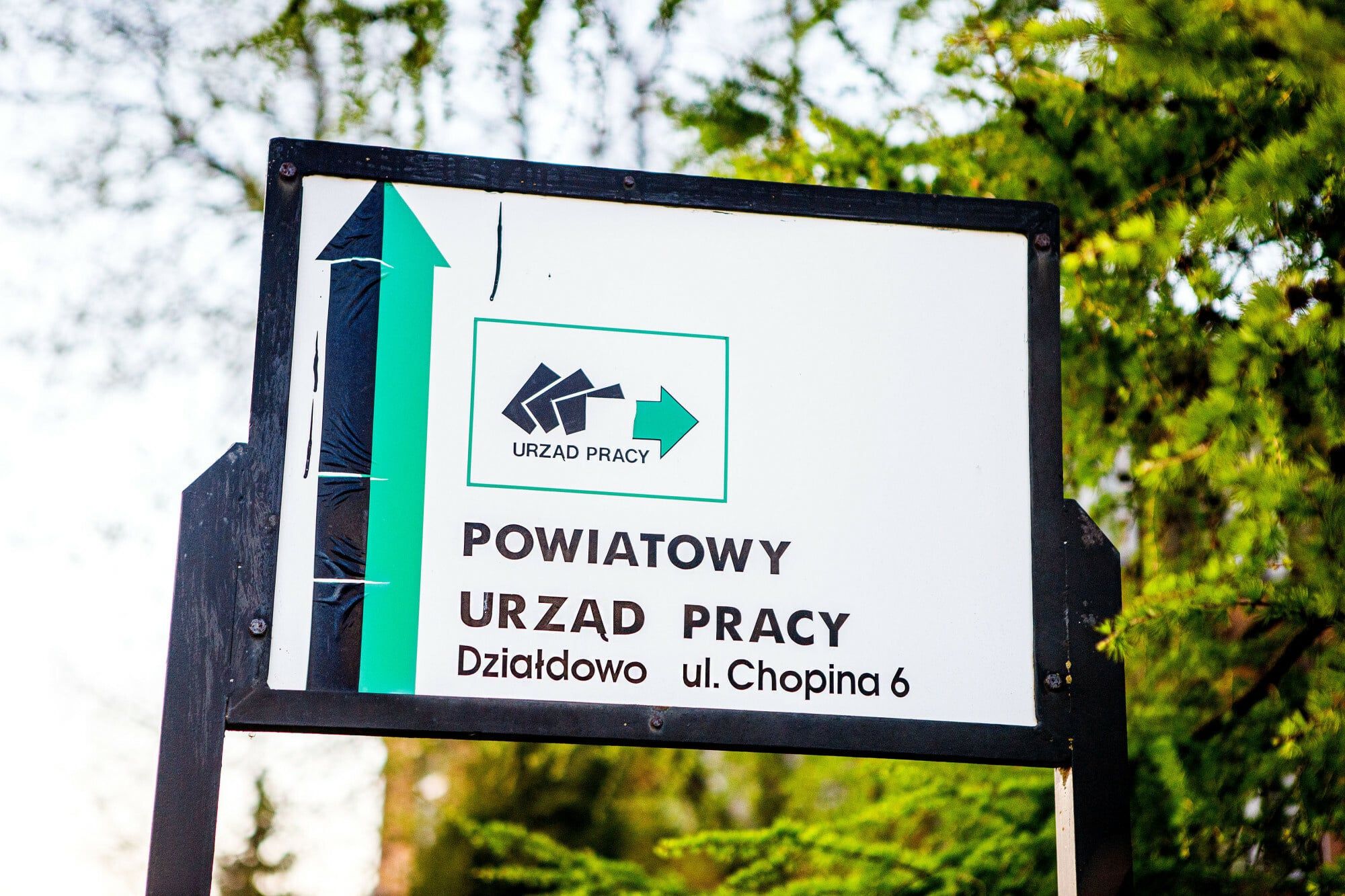 Szacowana stopa bezrobocia w maju wyniosła 5,9 proc. i była o 0,1 pkt. proc. niższa niż w kwietniu