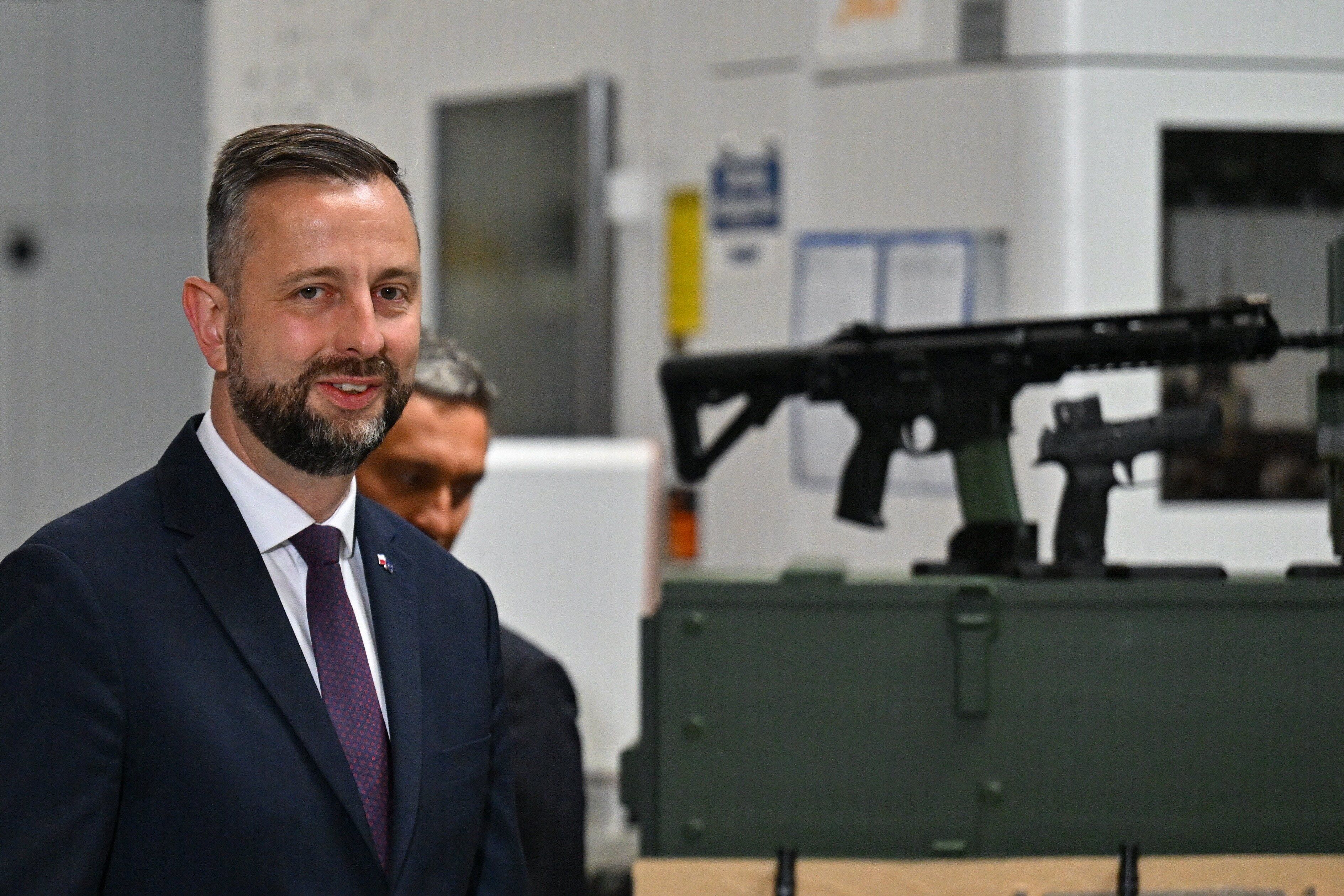Karabinki Grot dla polskiej armii. Kosiniak-Kamysz o gospodarce i bezpieczeństwie.
