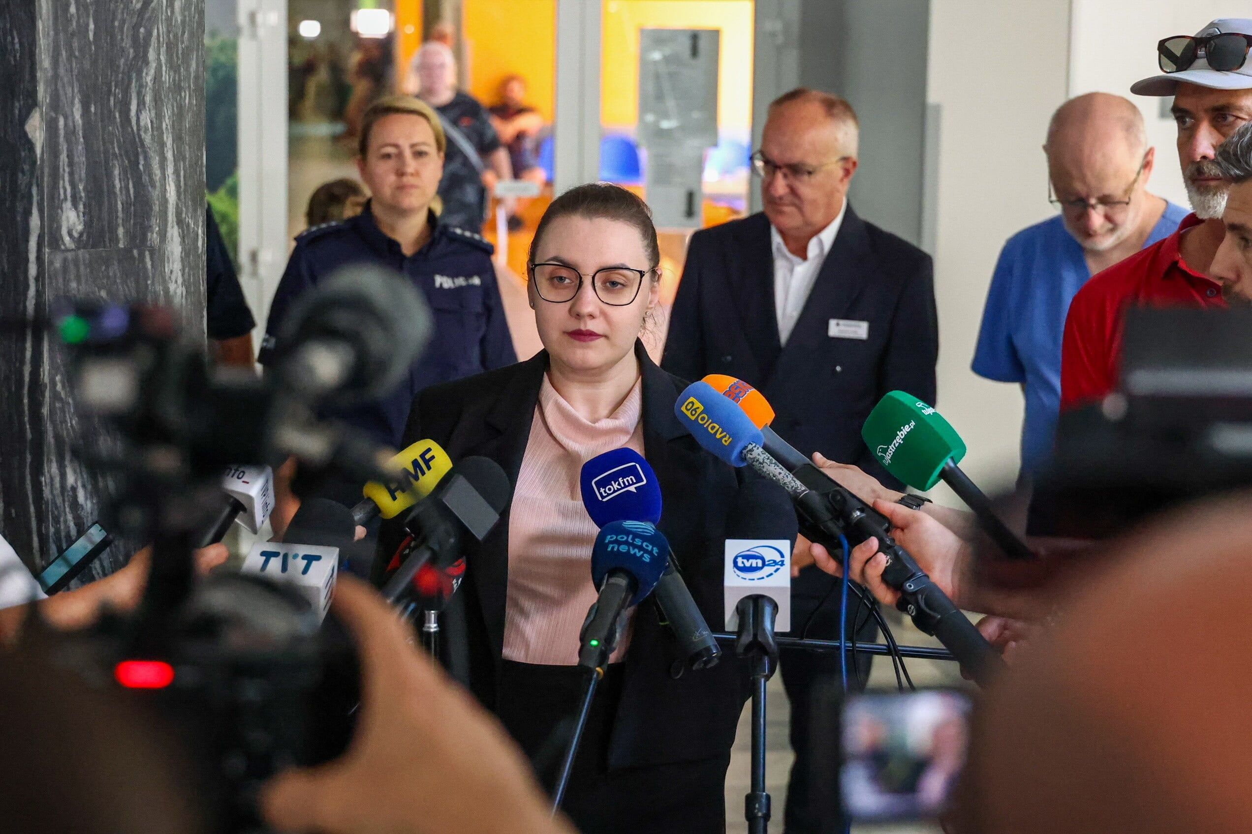 Zarzuty usiłowania zabójstwa dla nożownika z Jastrzębia-Zdroju. Na zdj. konferencja prasowa w Wojewódzkim Szpitalu Specjalistycznym.