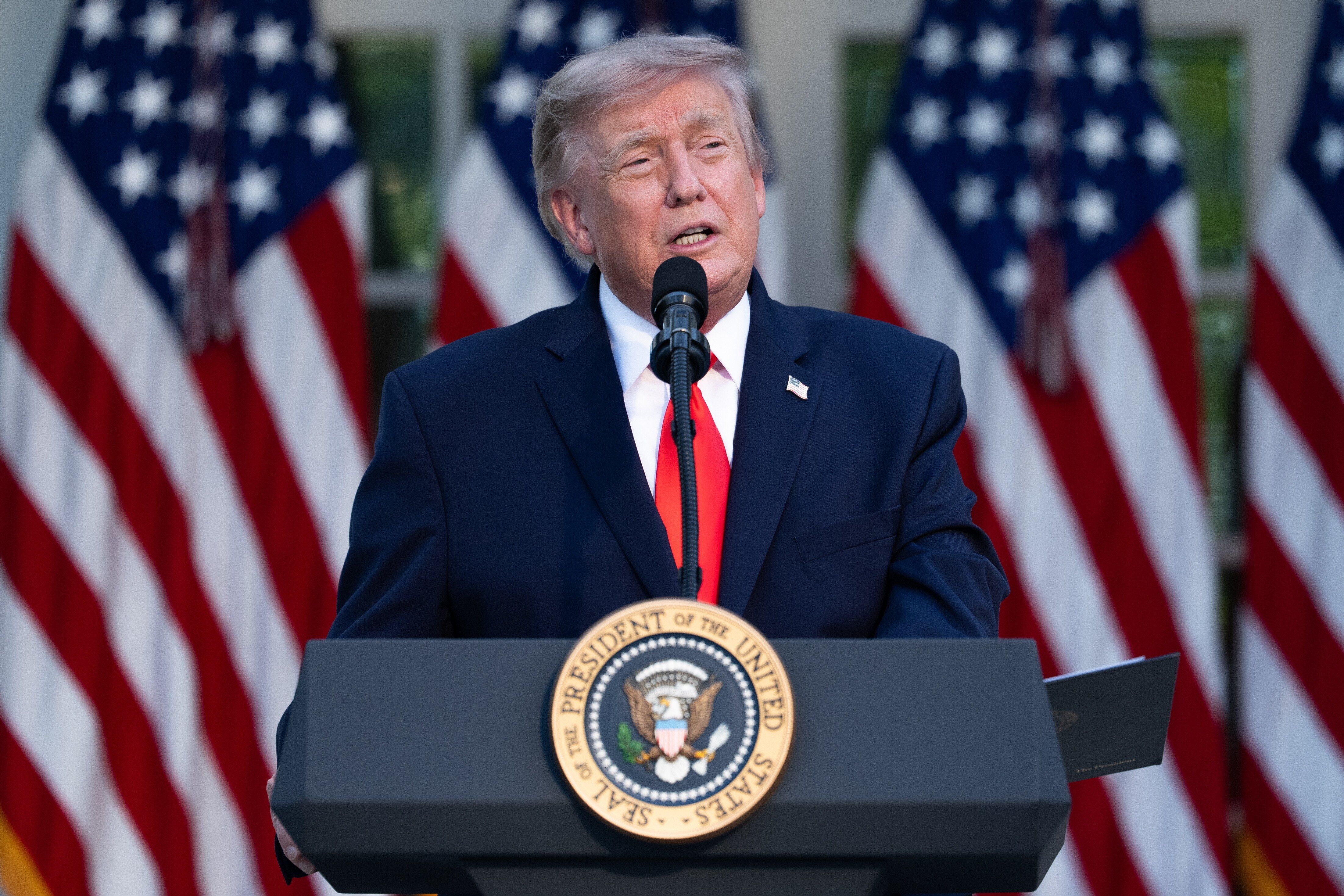 US President Trump seeks more aid for farmers