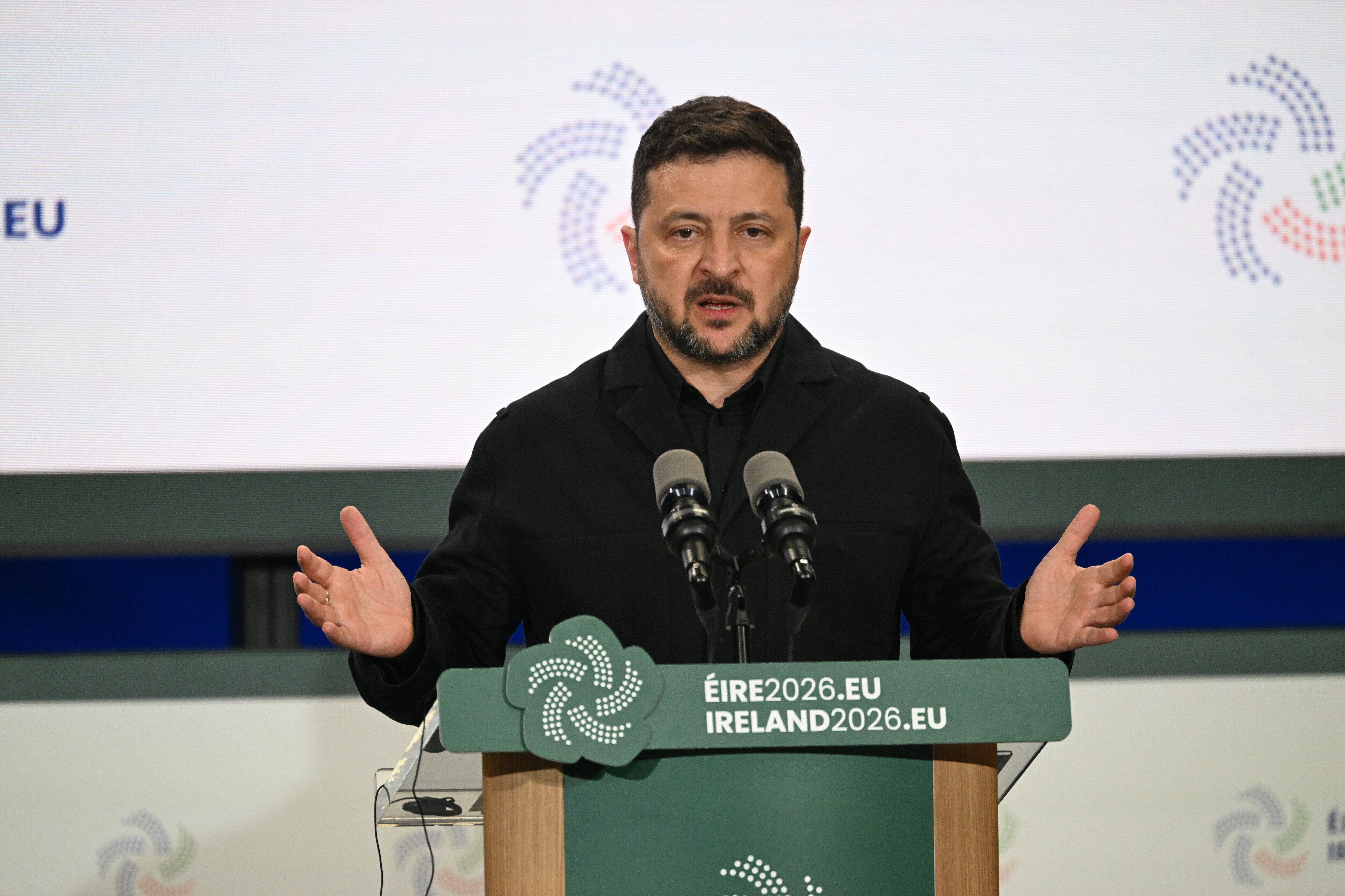 Zełenski: Rosja będzie tylko nasilała ataki na Ukrainę.