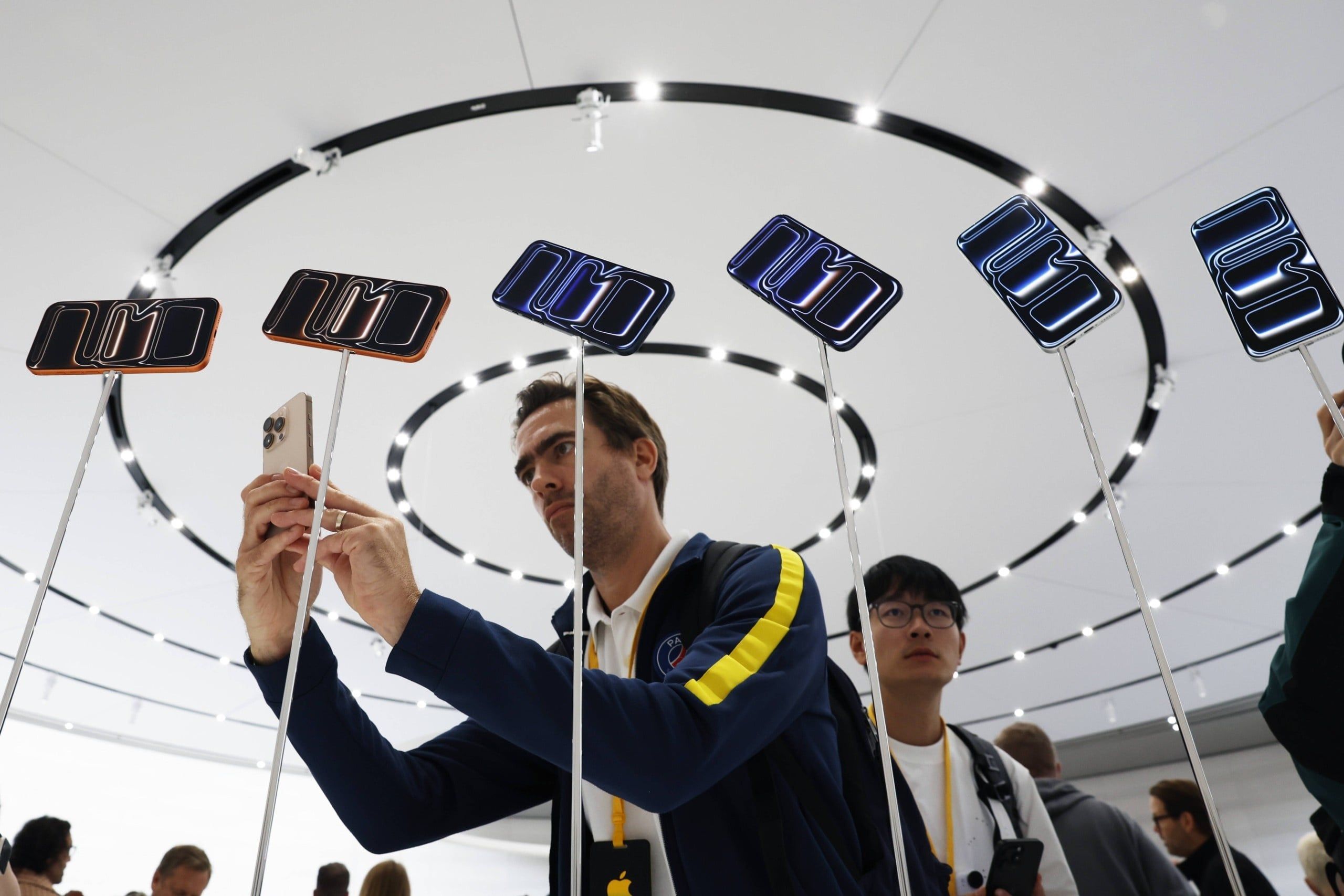 Apple event in California to present new products