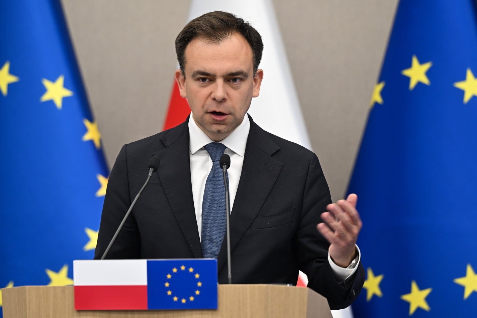 Andrzej Domański o najmie krótkoterminowym. Jan Śpiewak: Będziecie żreć gruz