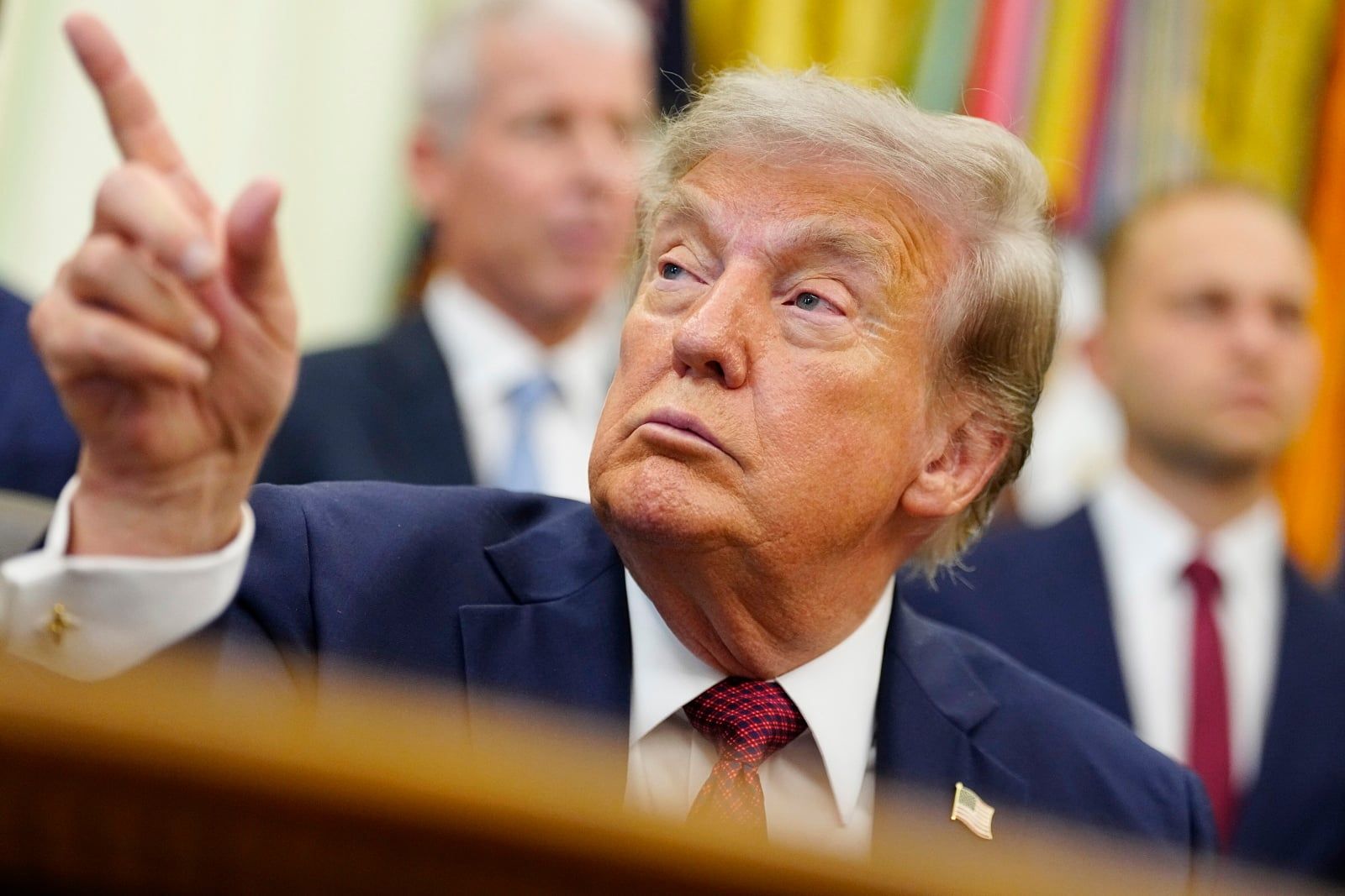 Trump o Iranie: zapowiada kolejne ataki, jeśli rozmowy pokojowe zawiodą
