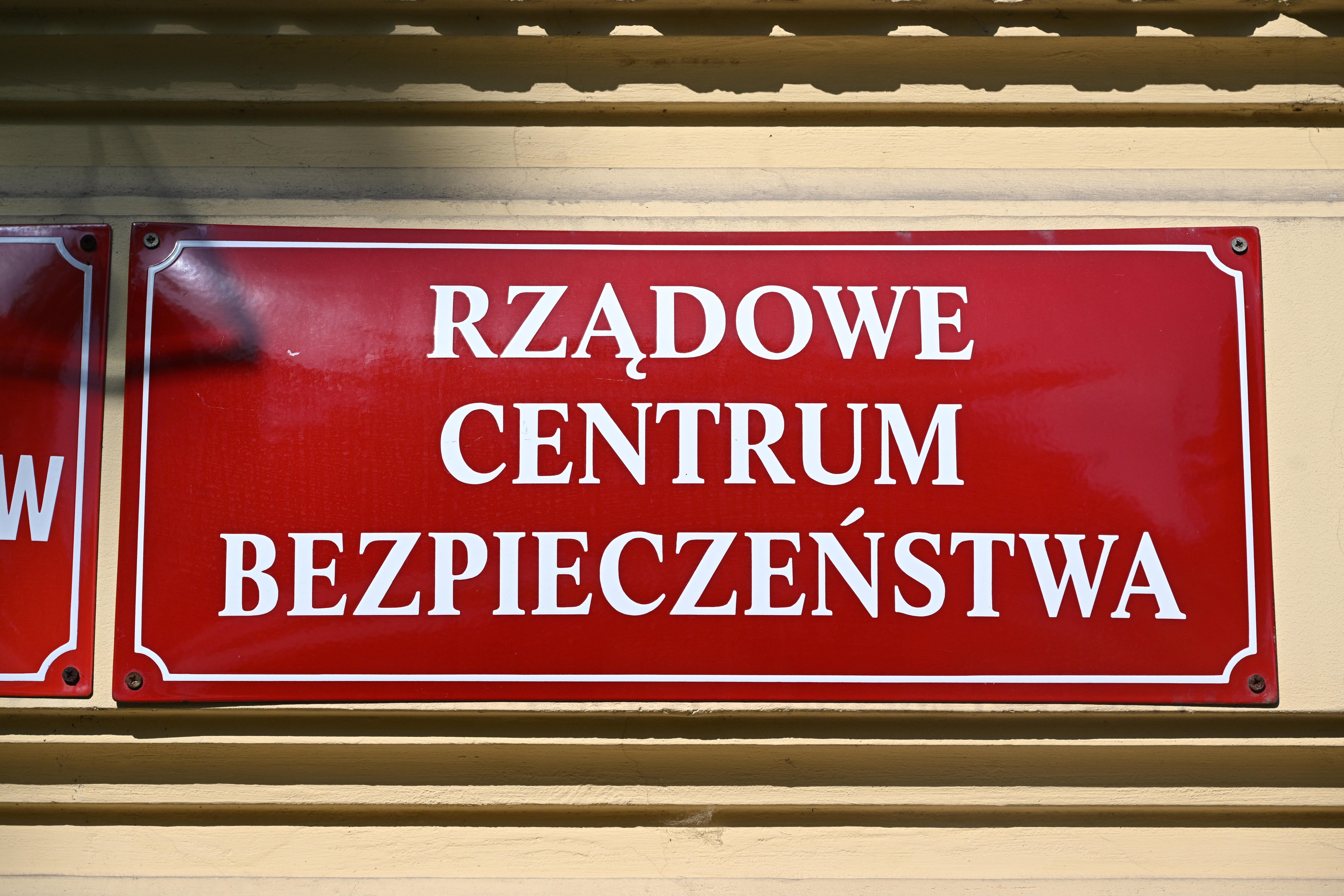 Kiedy wysyła się Alert RCB? Wyjaśniamy procedury krok po kroku