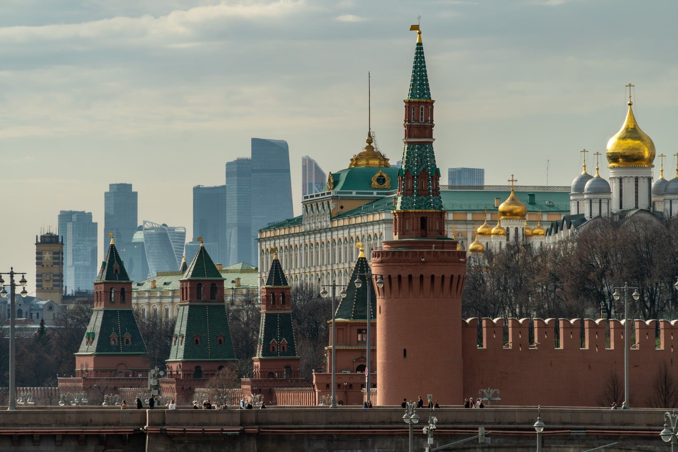 Moscow,,Russia,-,April,1,,2026:,Moscow,Kremlin,And,Golden
