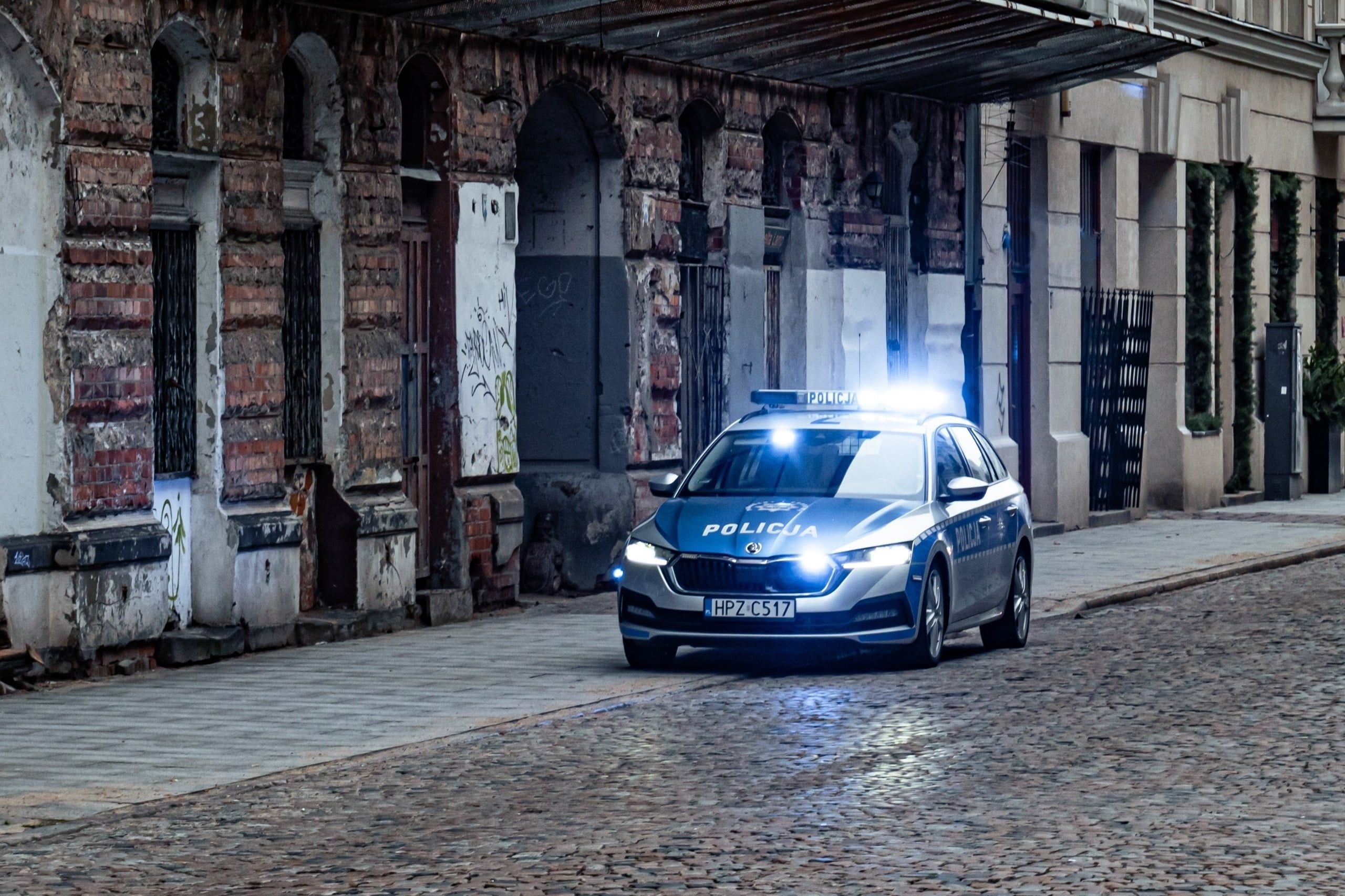 Policja