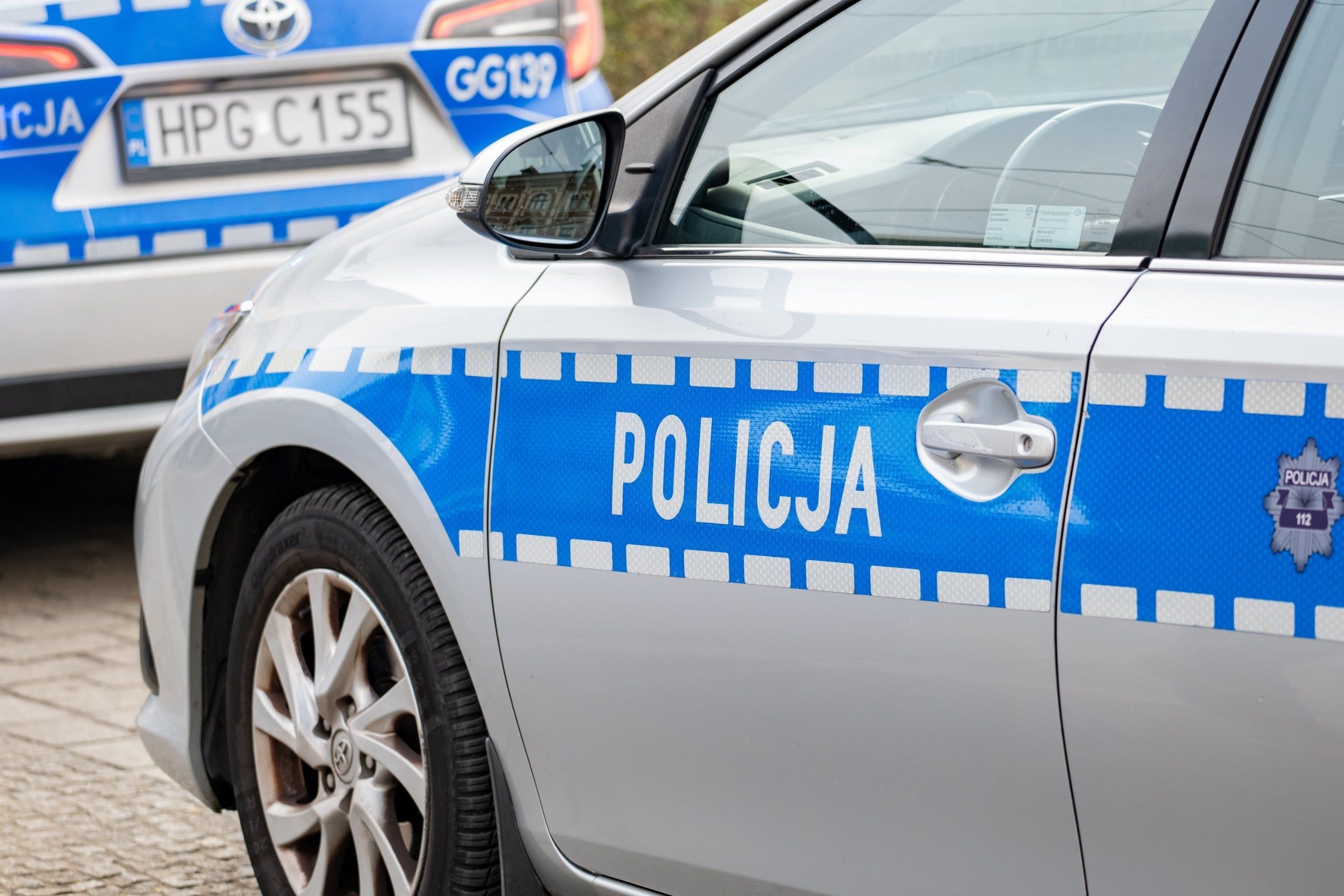 Po ataku na policjantów CBZC w Warszawie. Sąd zdecydował w sprawie aresztu dla napastnika.