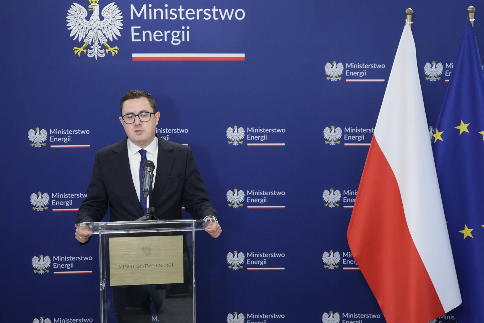 Paliwa w Polsce nie zabraknie – uspokaja minister energii Miłosz Motyka