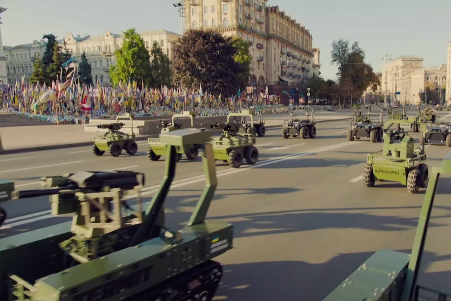 Defilada robotów, czyli jak drony zdominowały ulice Kijowa