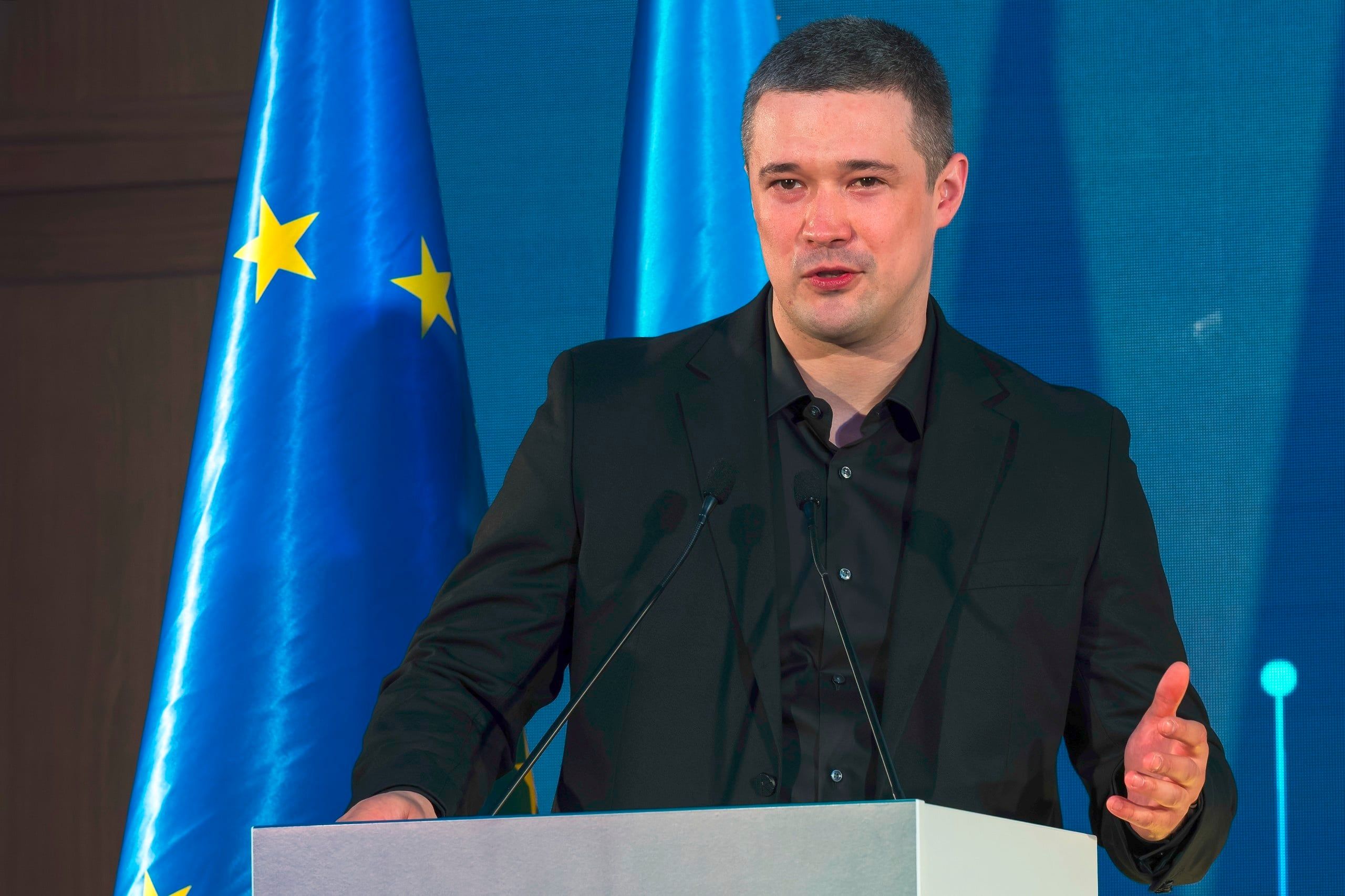 Były minister obrony Ukrainy założy firmę zbrojeniową. Jest amerykański inwestor