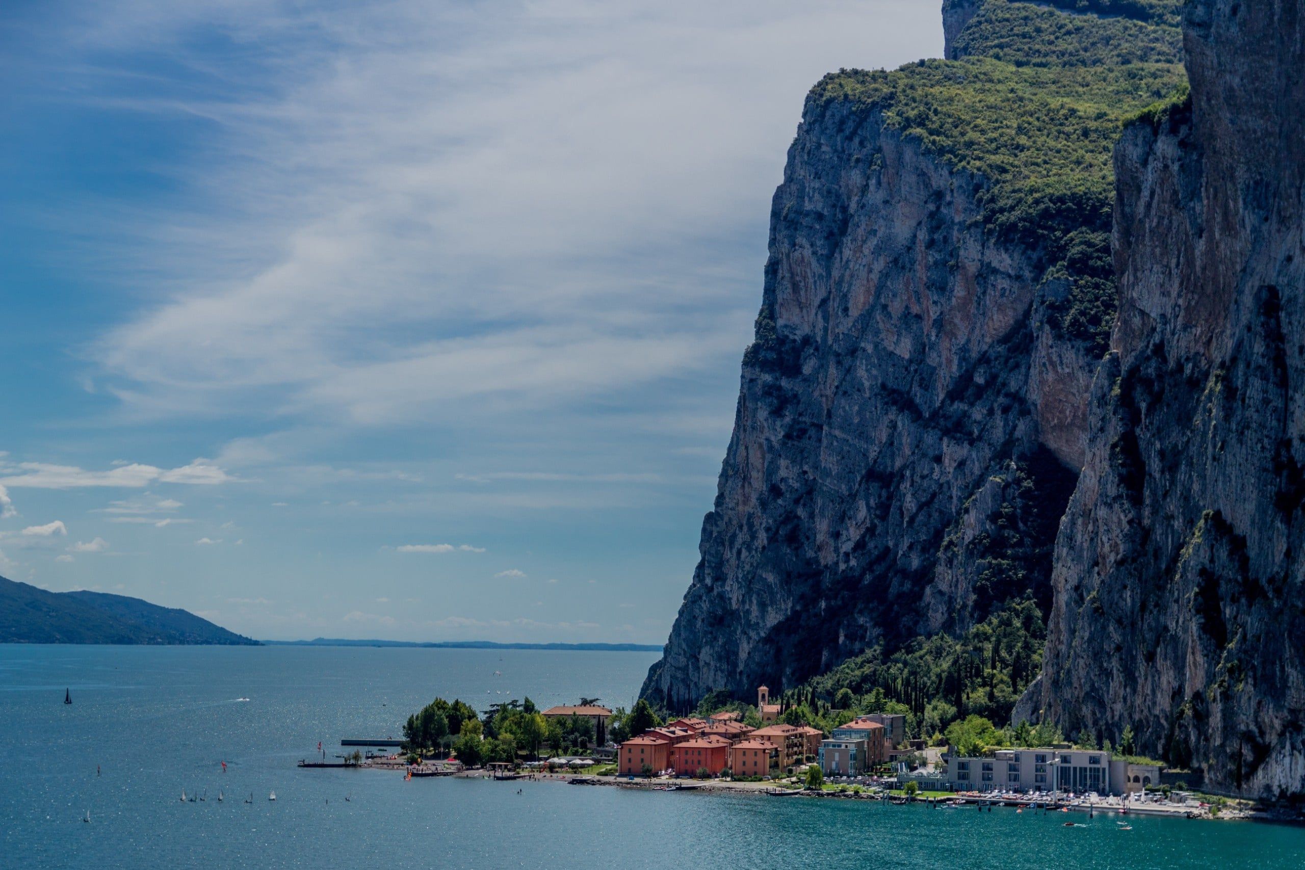 Holiday,And,Italian,Summer,Feeling,Along,Lake,Garda,-,Italy/europe