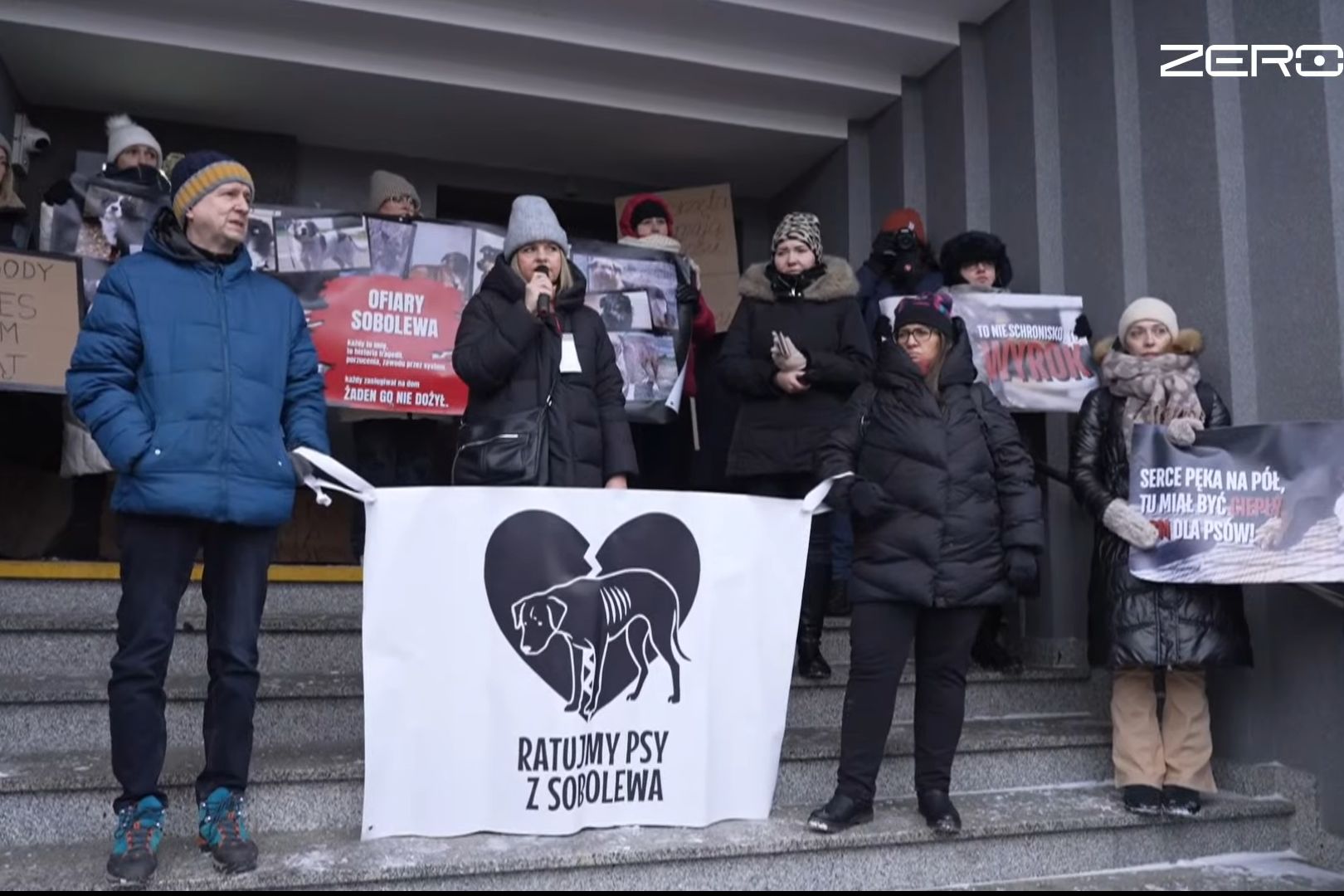 Protest w Sobolewie. (fot. Kanał Zero/YT)