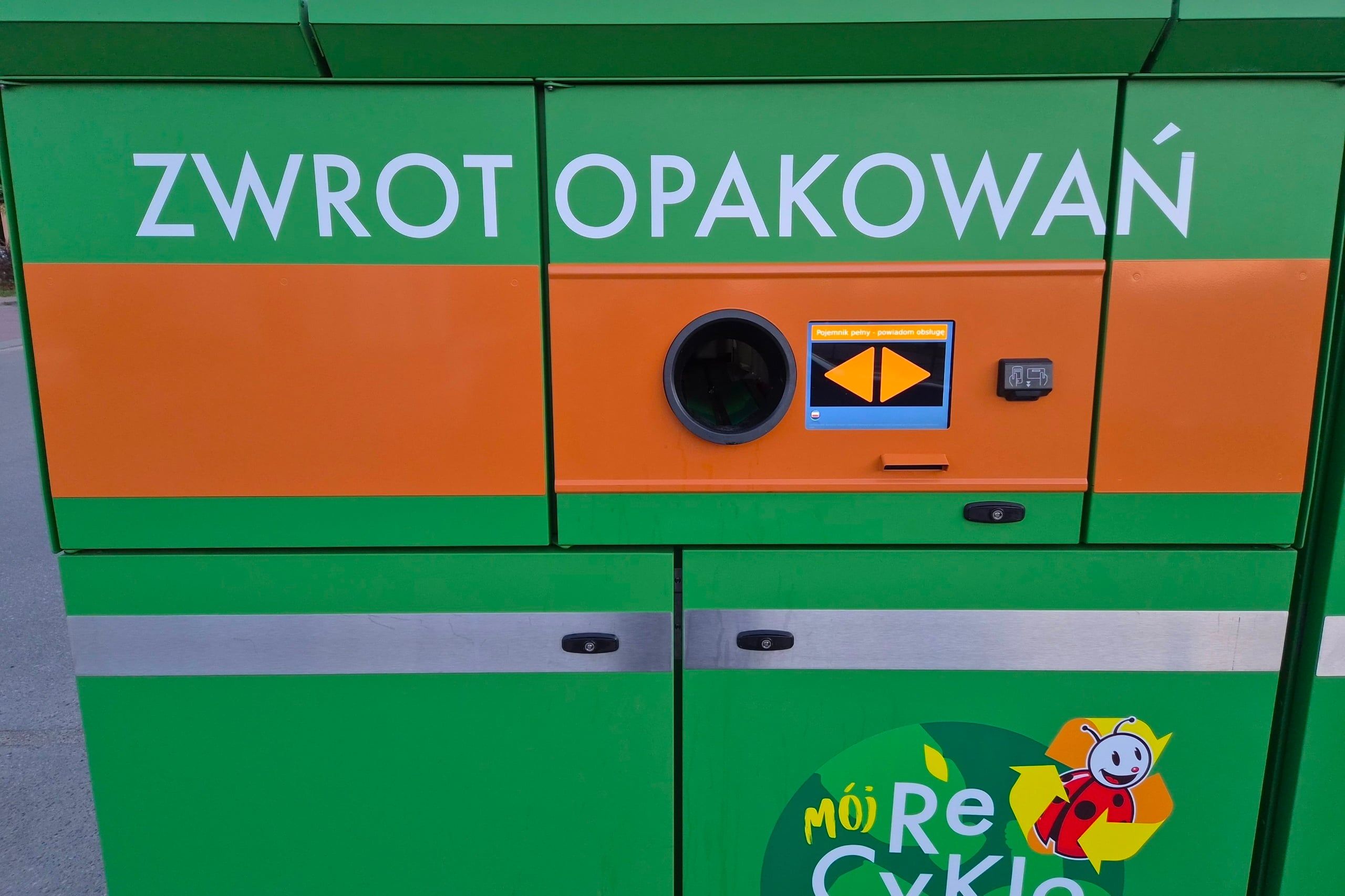 Biedronka wprowadza zmiany w systemie kaucyjnym