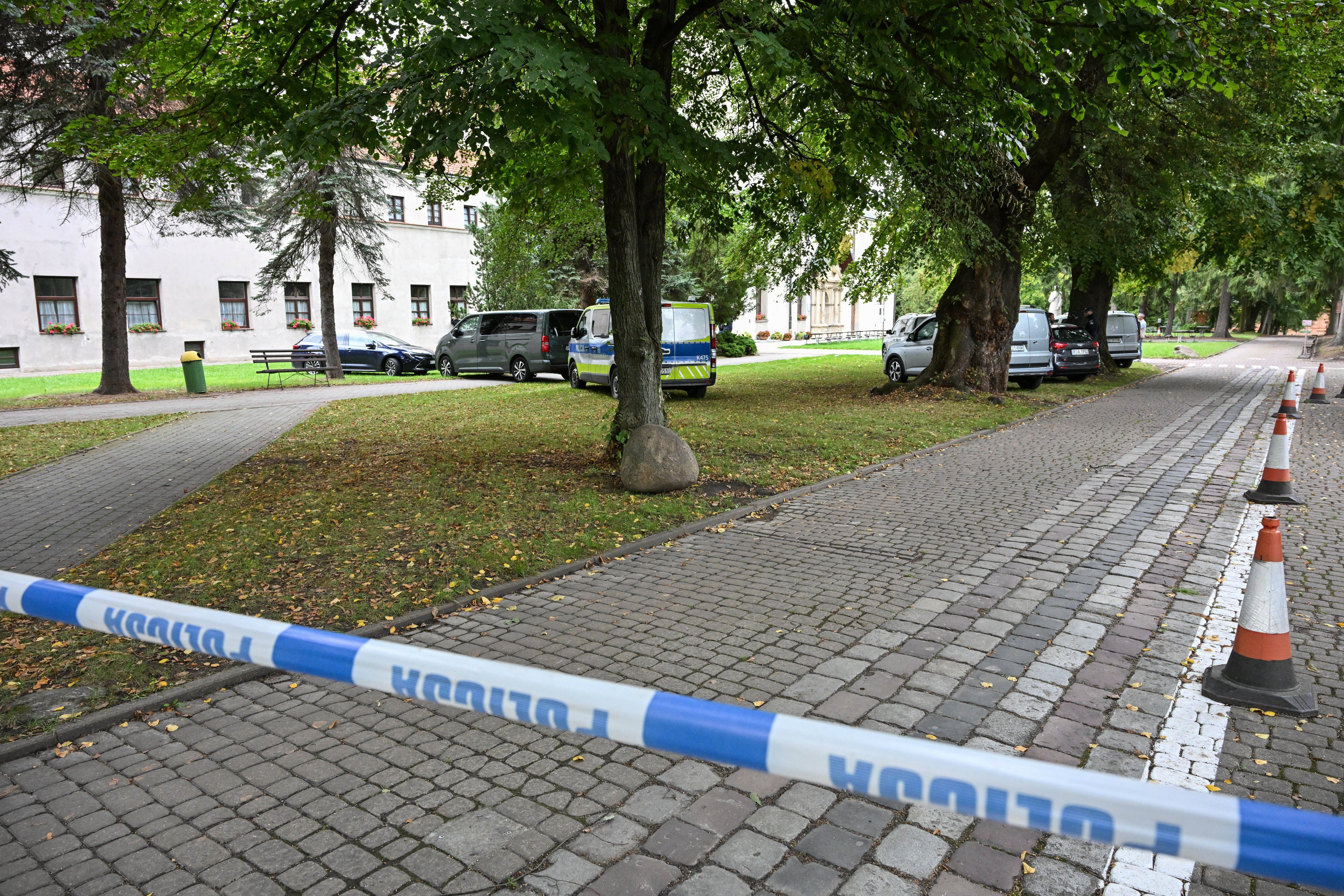 Rzucił się na nożownika. Ksiądz nie przeżył ataku w Jarosławiu