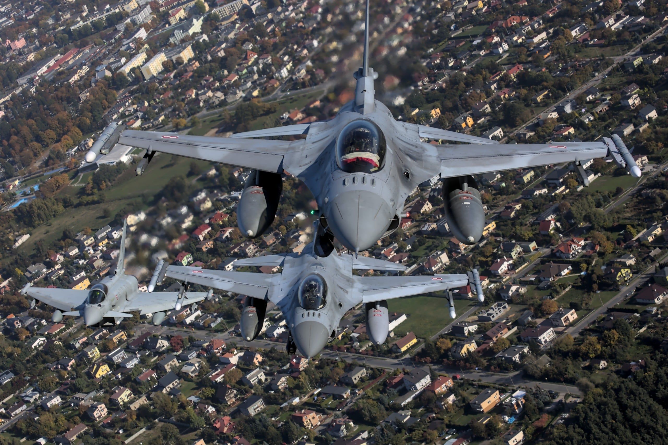 Polish,Air,Force,F-16s,During,A,Photoshoot,Overhead,Poland