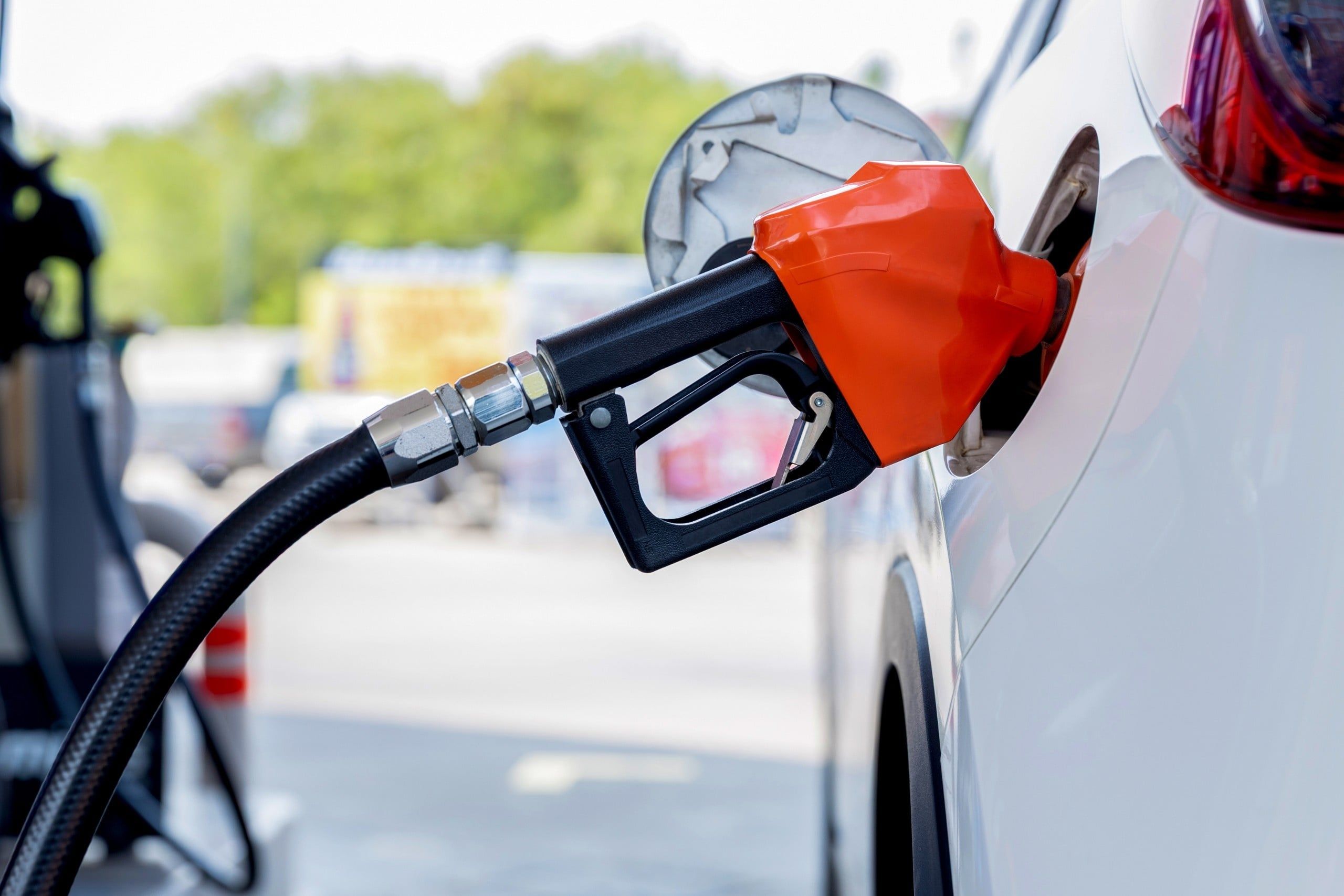 Refill,And,Filling,Oil,Gas,Fuel,At,Station.,Gas,Station