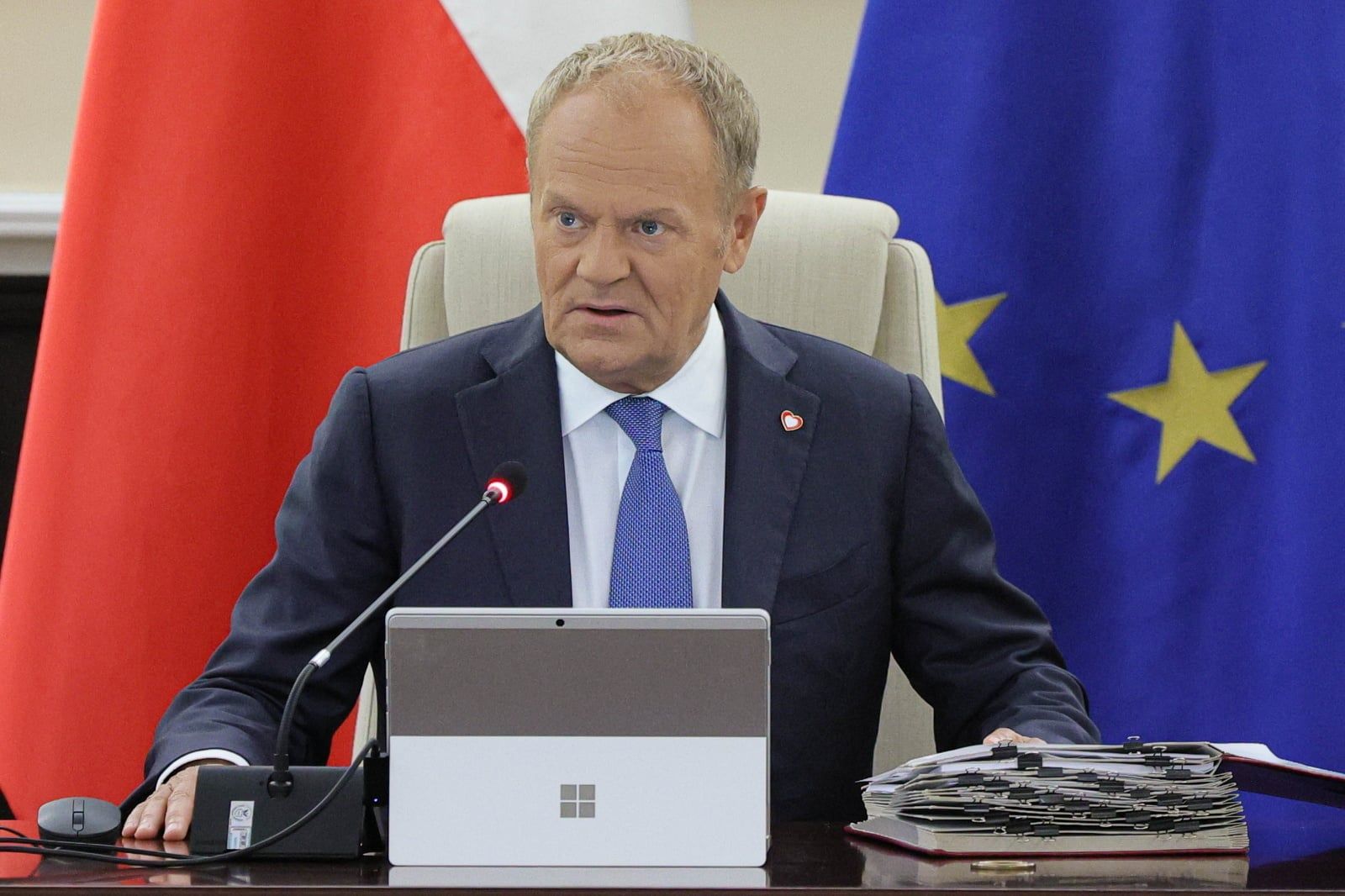 Atak nożownika w szkole. Donald Tusk o przemocy