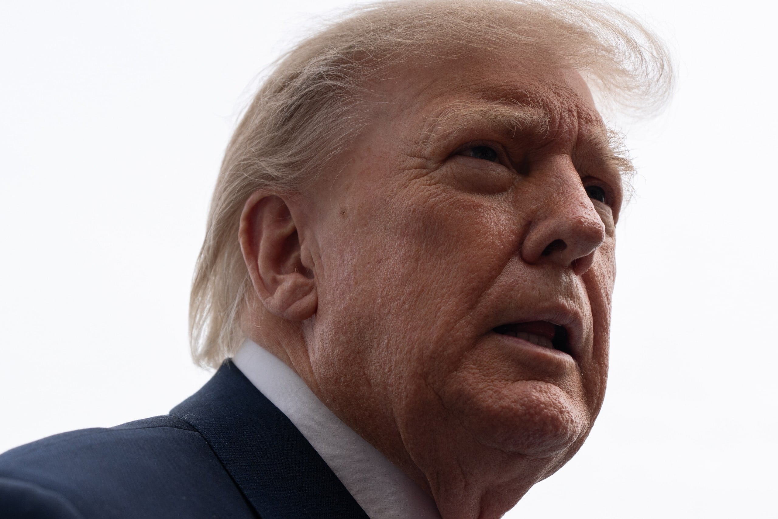 Donald Trump speaks to media on White House South Lawn