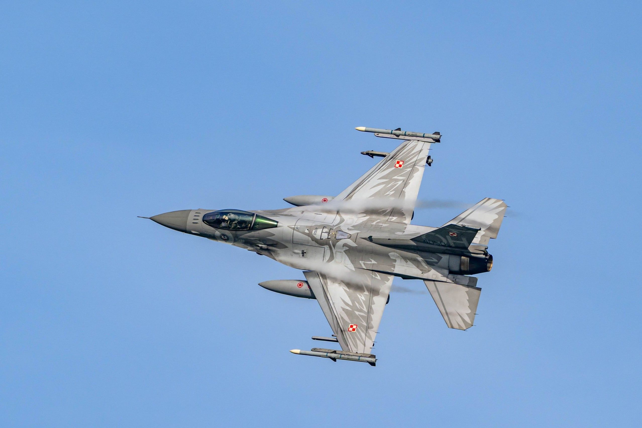 myśliwiec F-16