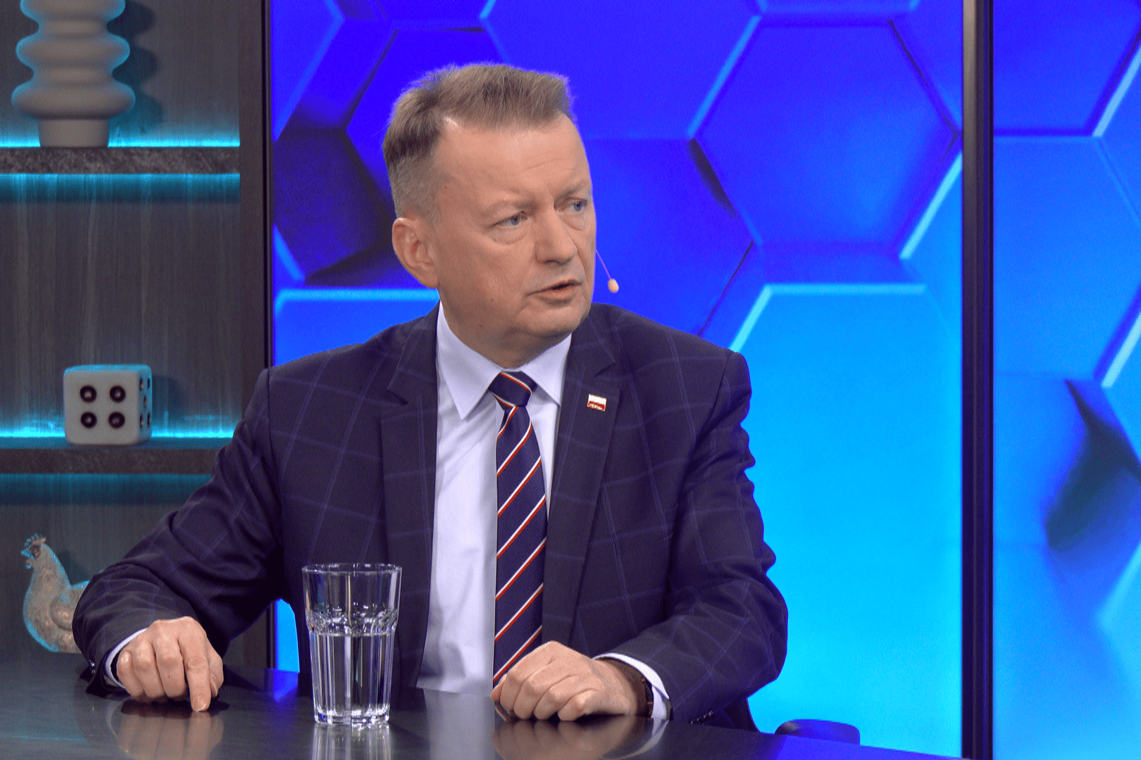 „Przemysł przykrywkowy”. Błaszczak uderza w rząd Tuska po doniesieniach o zamachu
