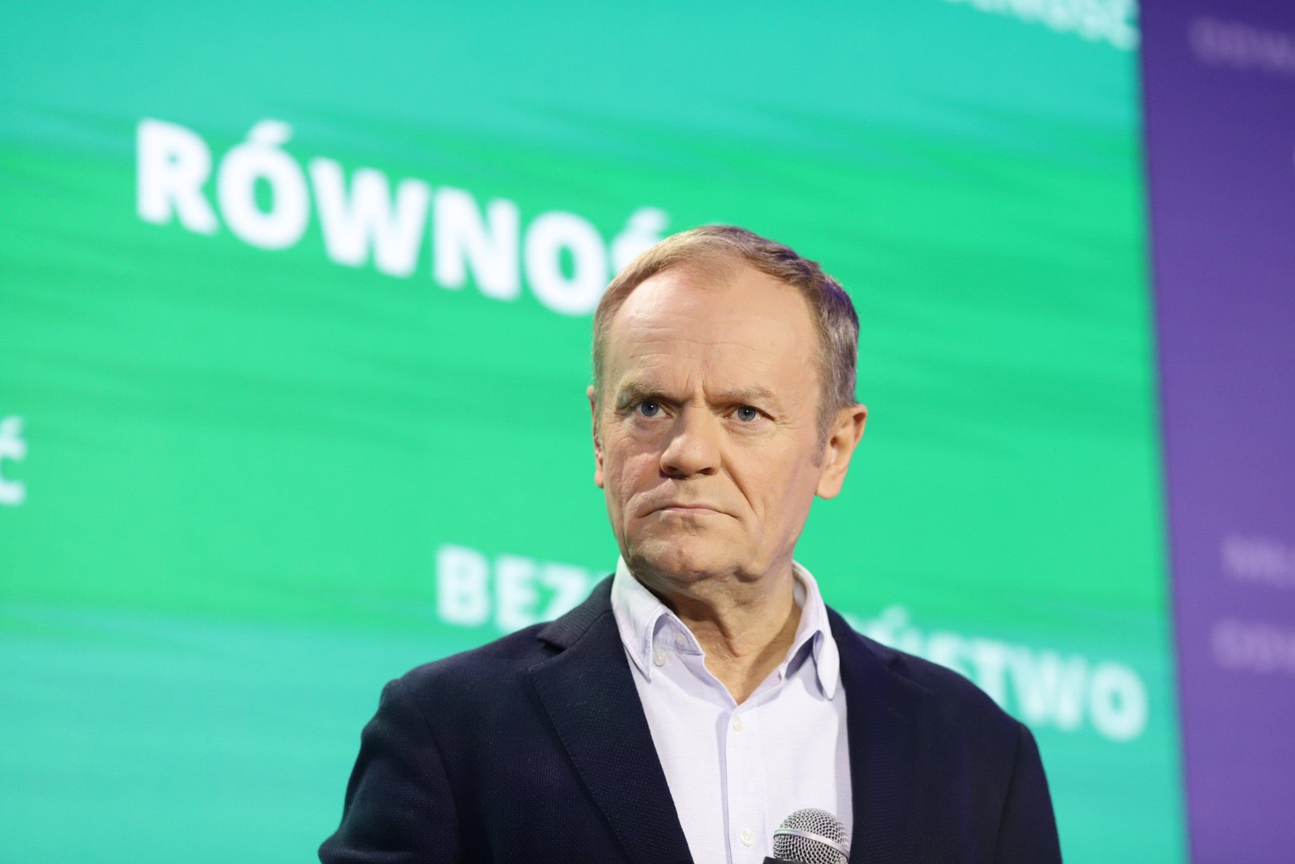 Sondaż CBOS: 55 proc. negatywnie ocenia działalność rządu Donalda Tuska