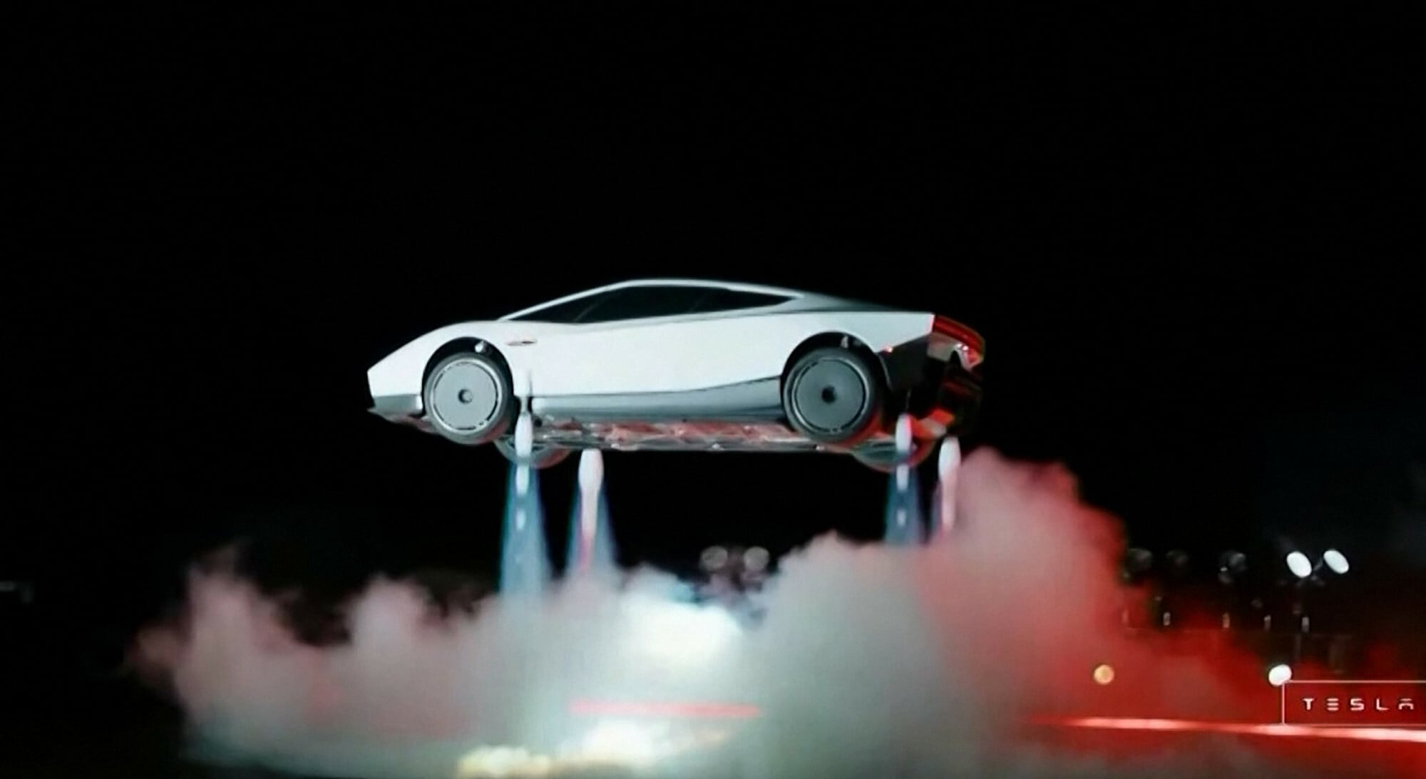 Nie, nowa Tesla Roadster nie będzie latać. To marketingowa papka