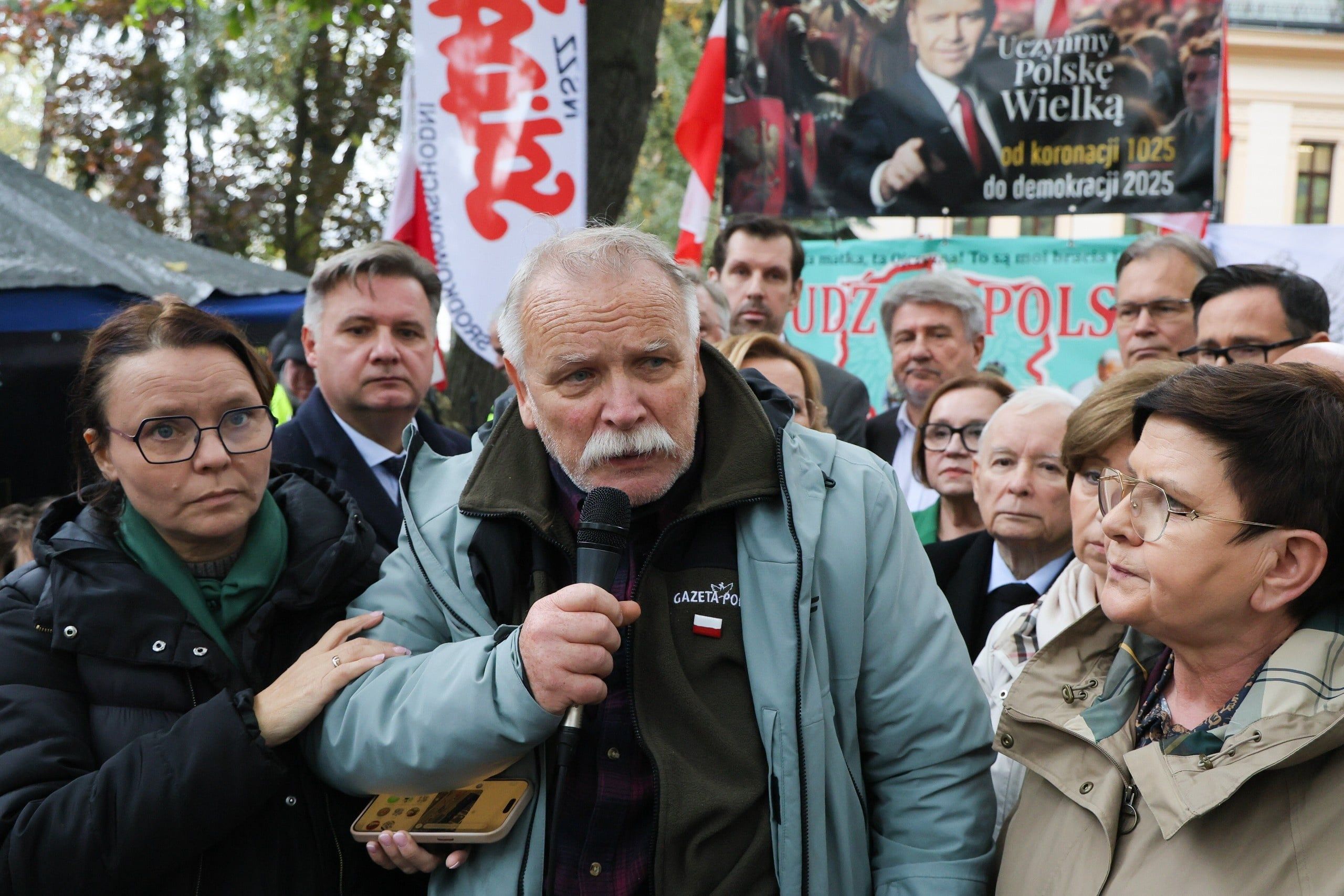 Atak przy ul. Marszałkowskiej. Policja przedstawia inną wersję zdarzeń