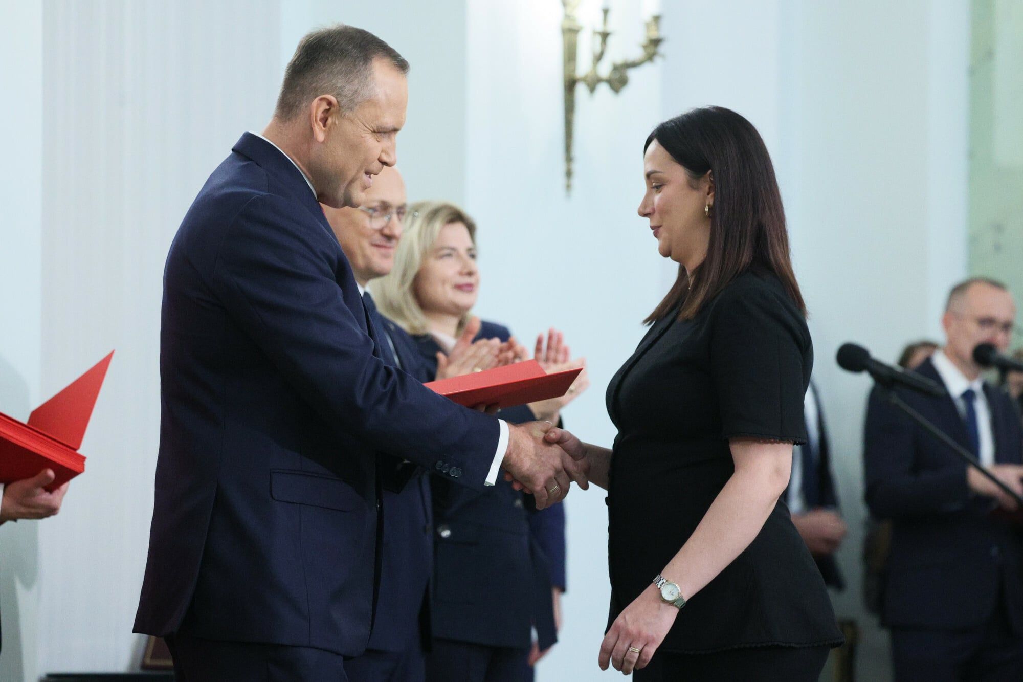 Prezydent Nawrocki wr?czy? nominacje s?dziowskie